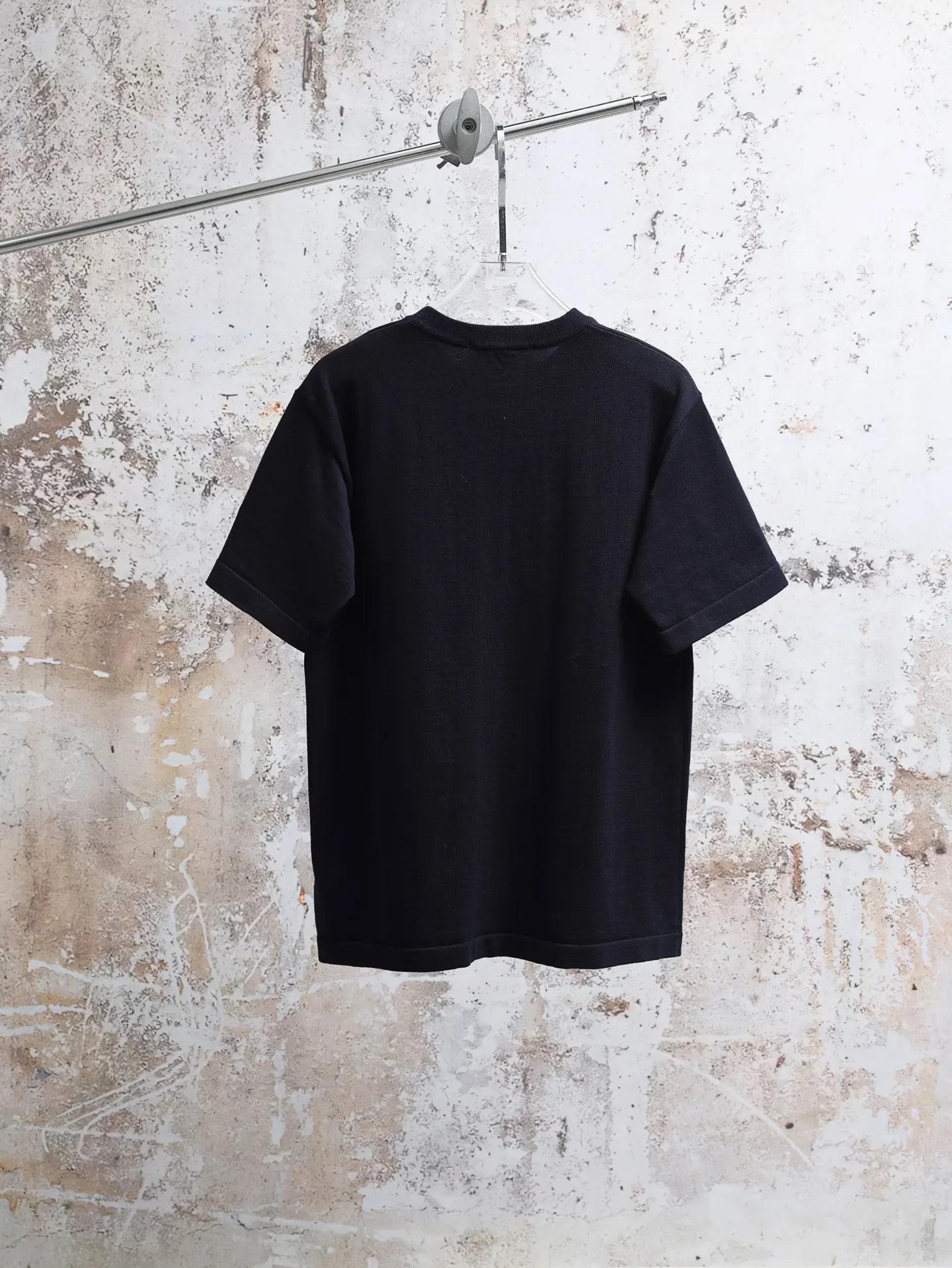 LV Leather Patch Cotton Knit T-Shirt D19020637 — view 2
