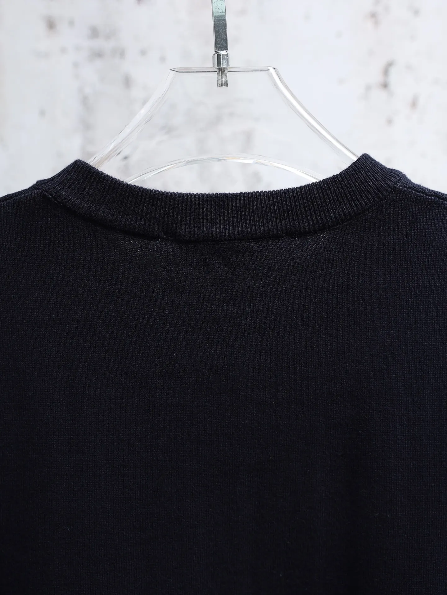 LV Leather Patch Cotton Knit T-Shirt D19020637 — view 7