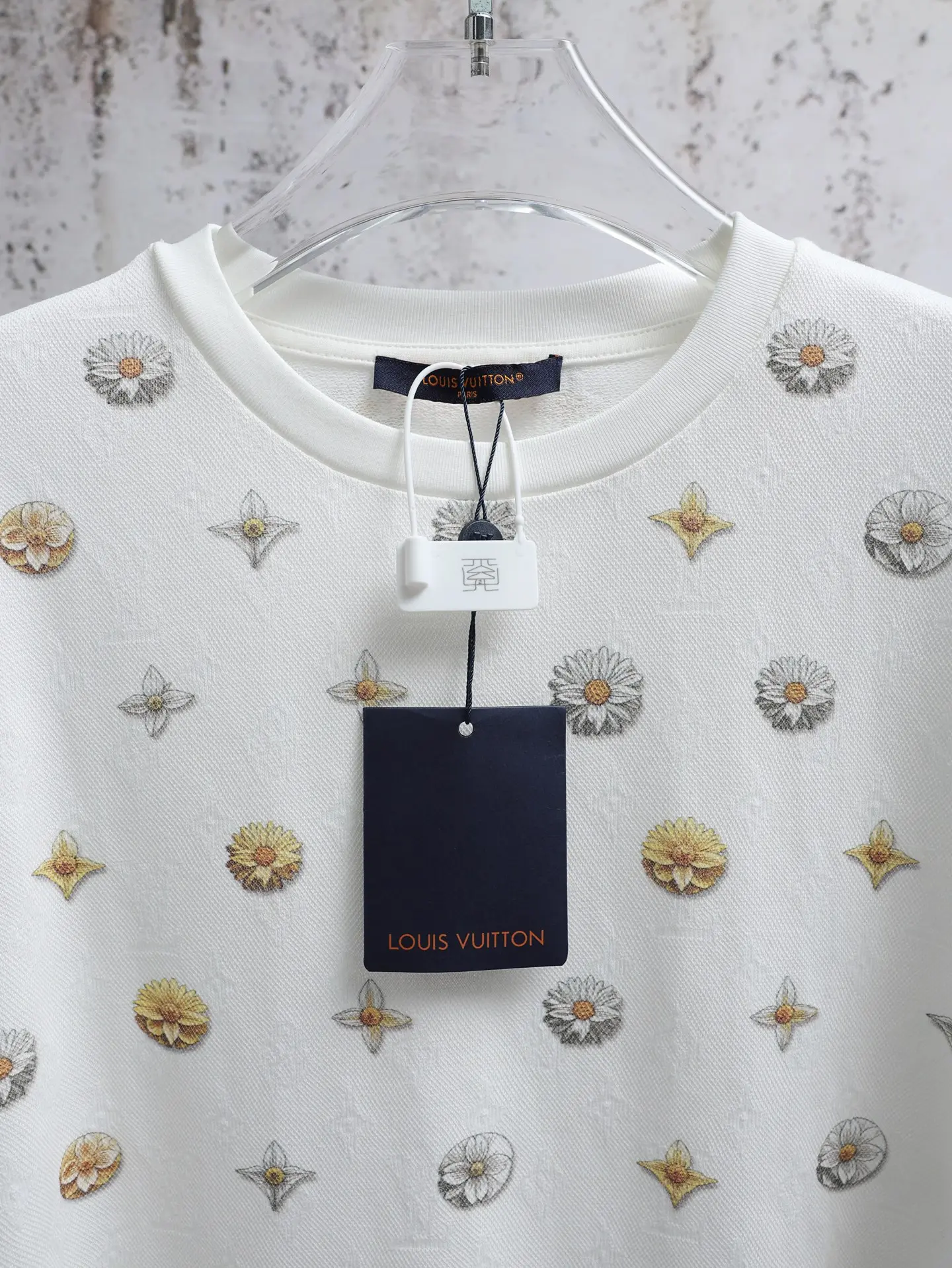 Blooming Monogram Flowers Jacquard T-Shirt D19020639 — view 3