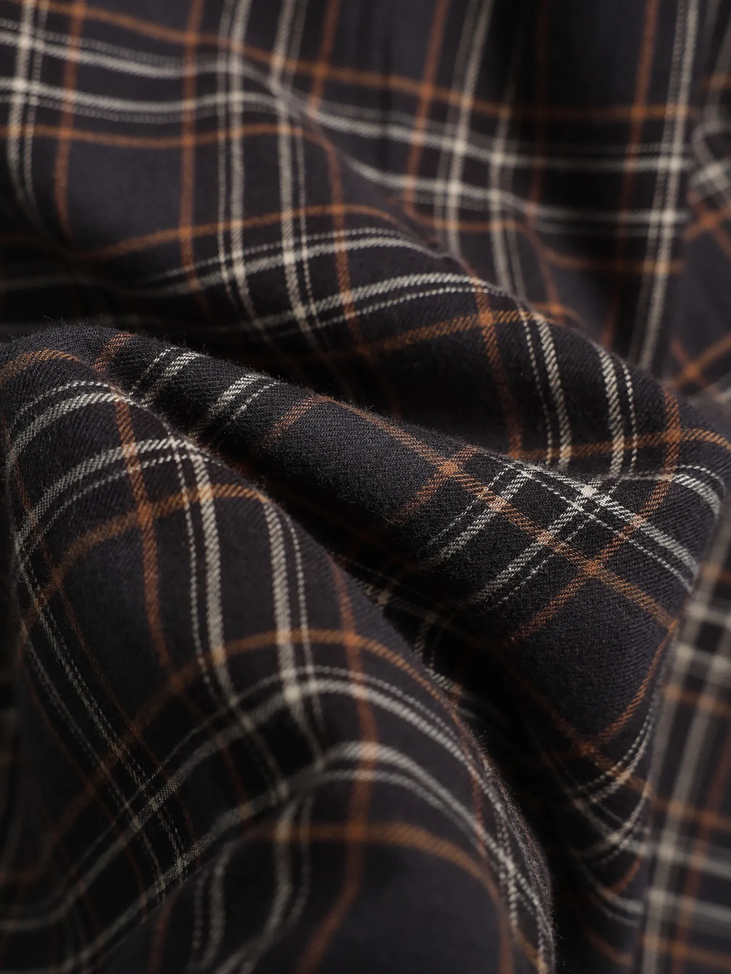 Plaid Zip-Up Short-Sleeve Shirt D20520644 — view 9