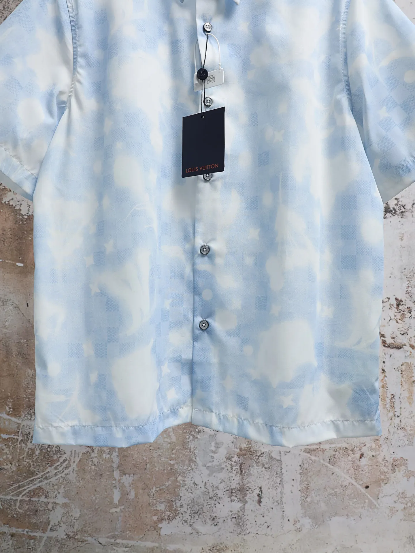 Monogram Cloud Print Short-Sleeve Shirt D23020631 — view 4