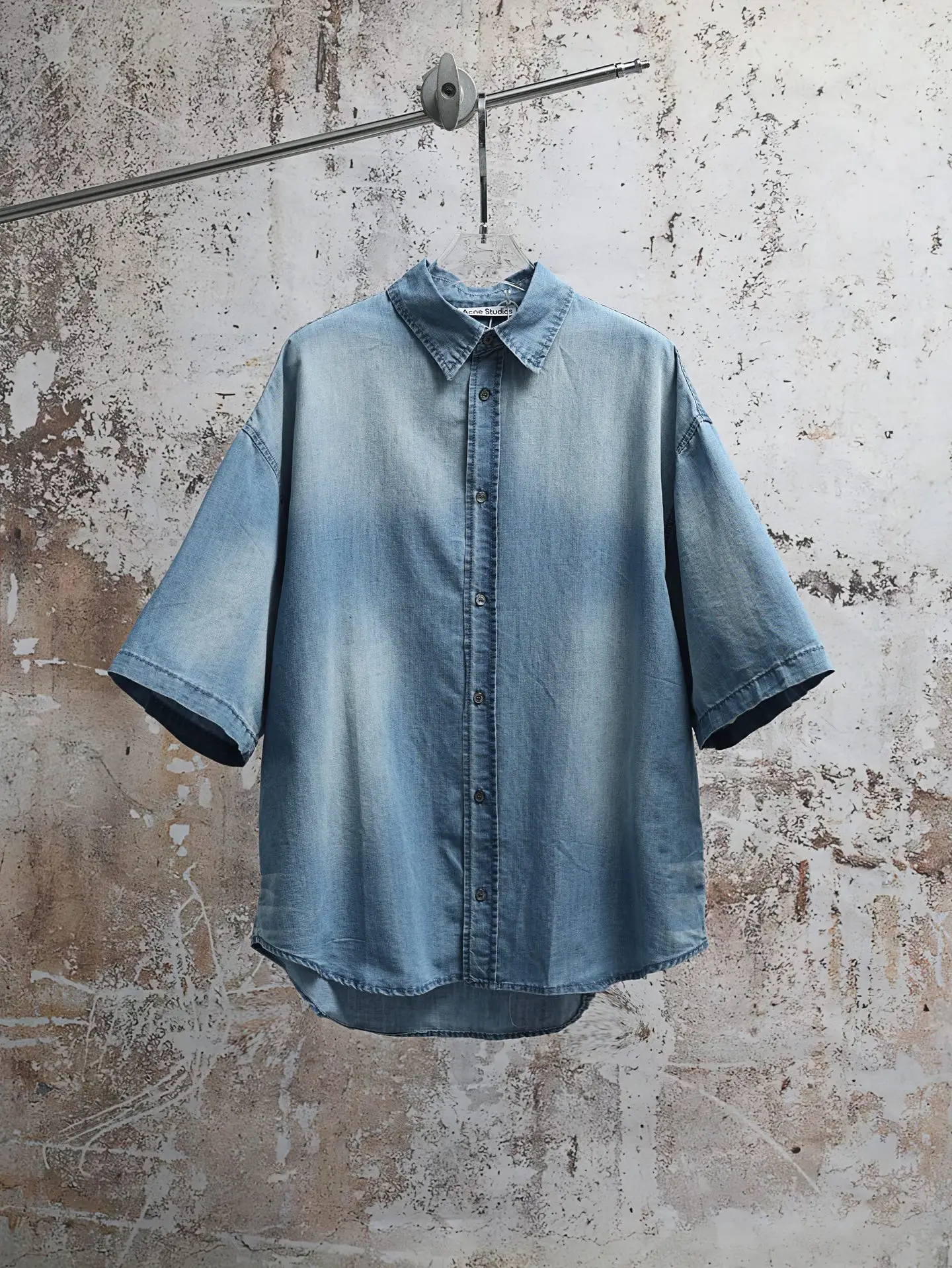 1996 Logo-Button Cotton-Linen Shirt D25520625