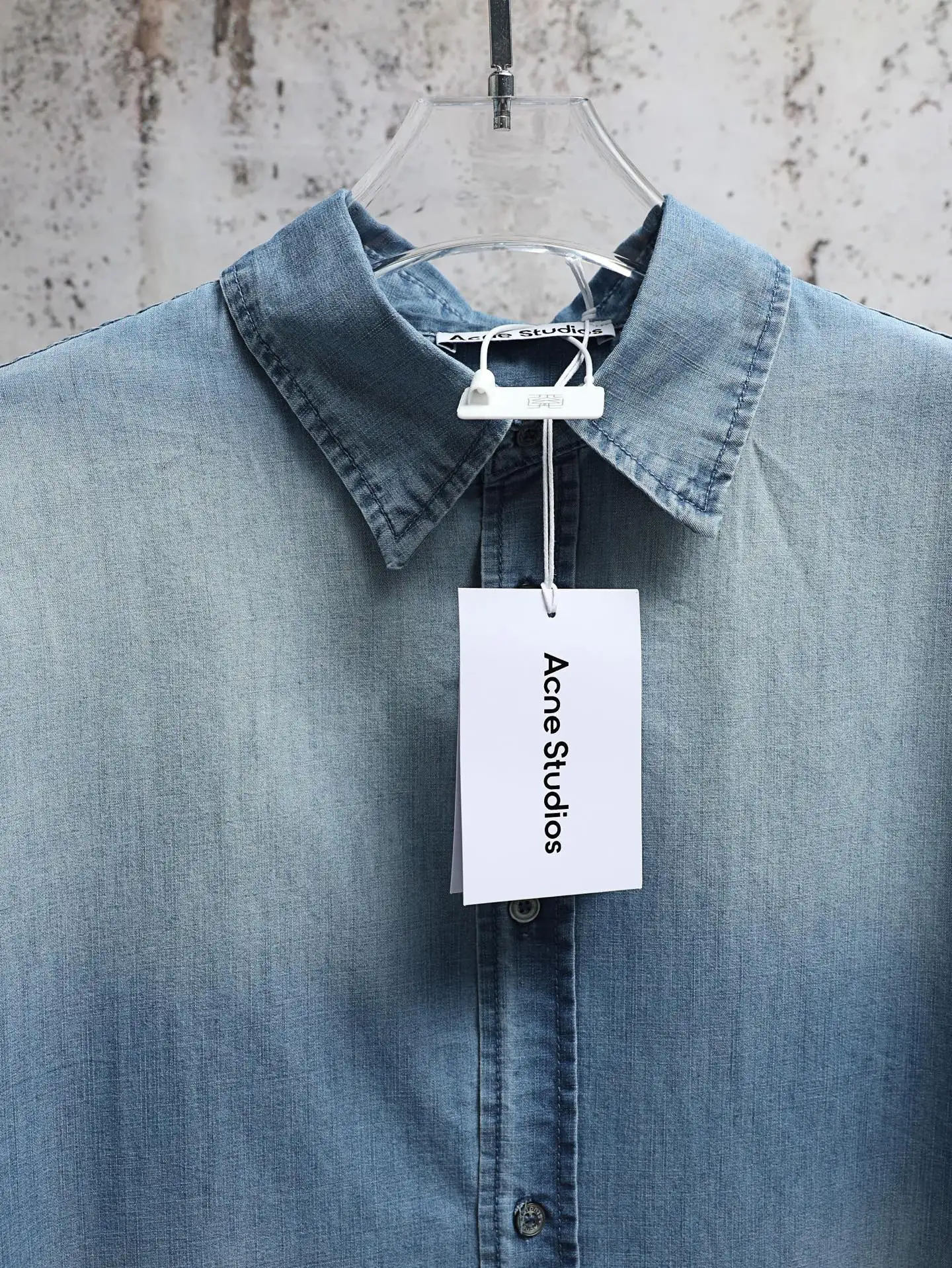 1996 Logo-Button Cotton-Linen Shirt D25520625 — view 3