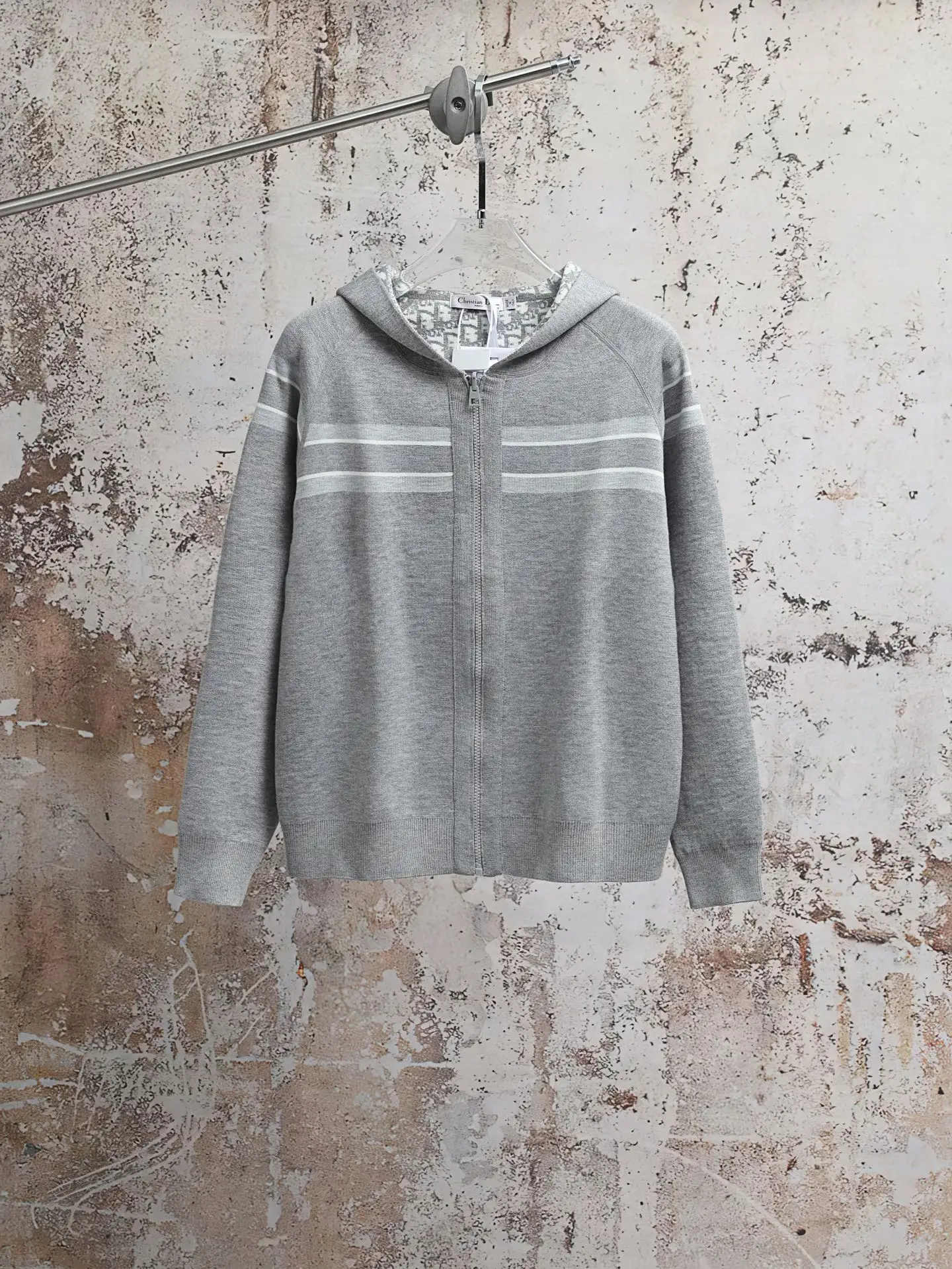 Oblique Reversible Cashmere-Blend Zip Hoodie D31020611