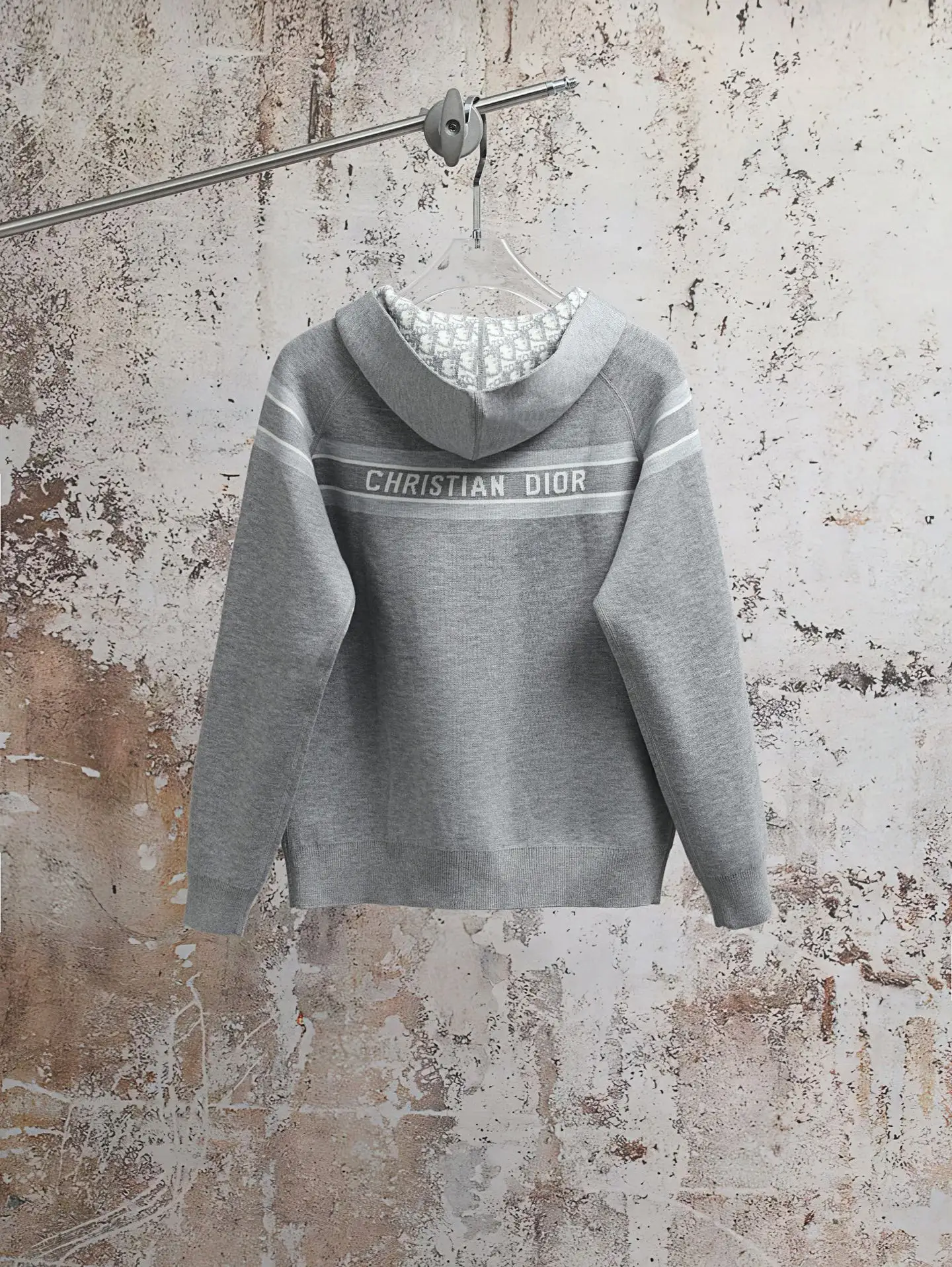 Oblique Reversible Cashmere-Blend Zip Hoodie D31020611 — view 2