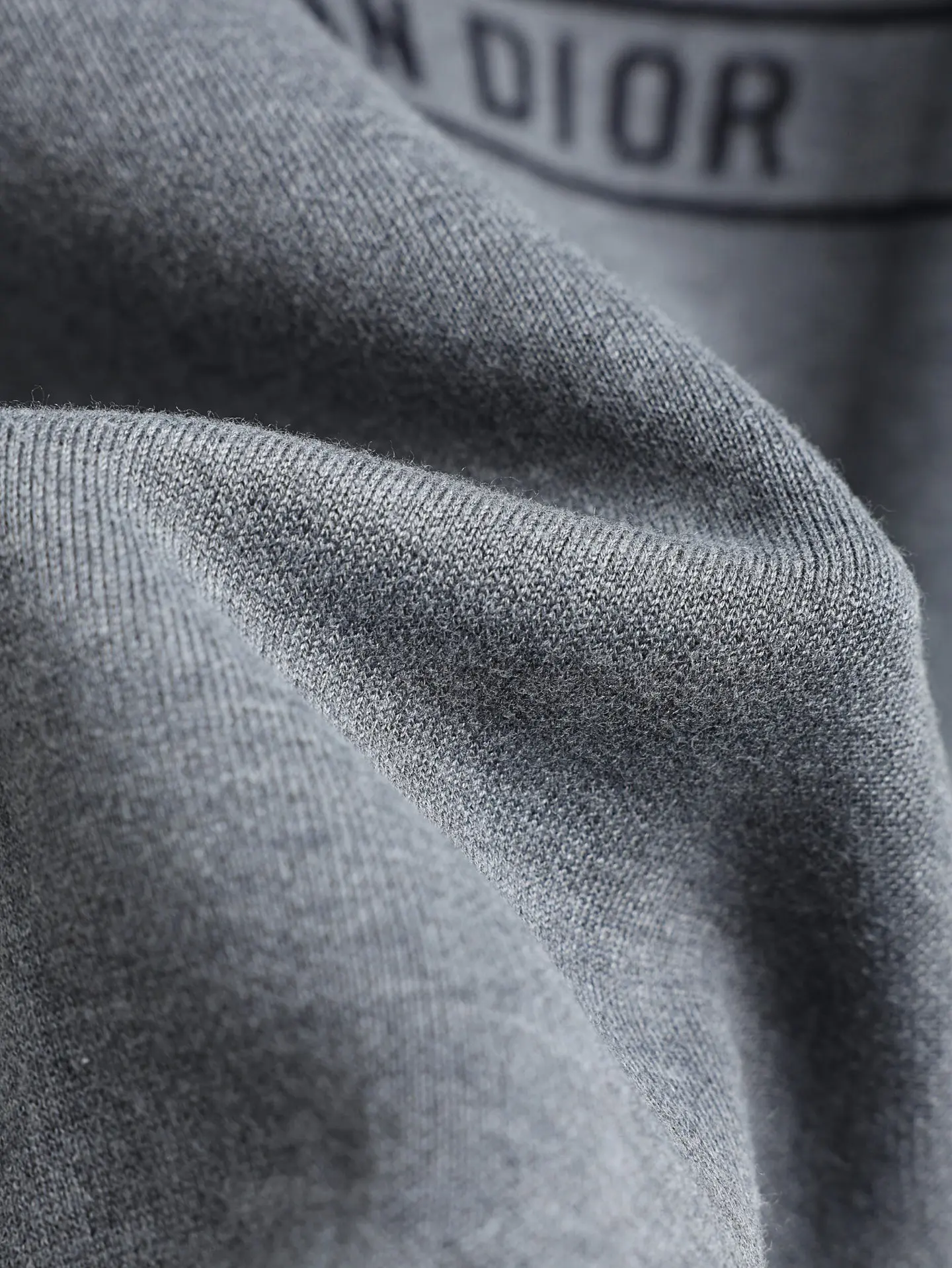 Oblique Reversible Cashmere-Blend Hooded Cardigan D32020610 — view 8