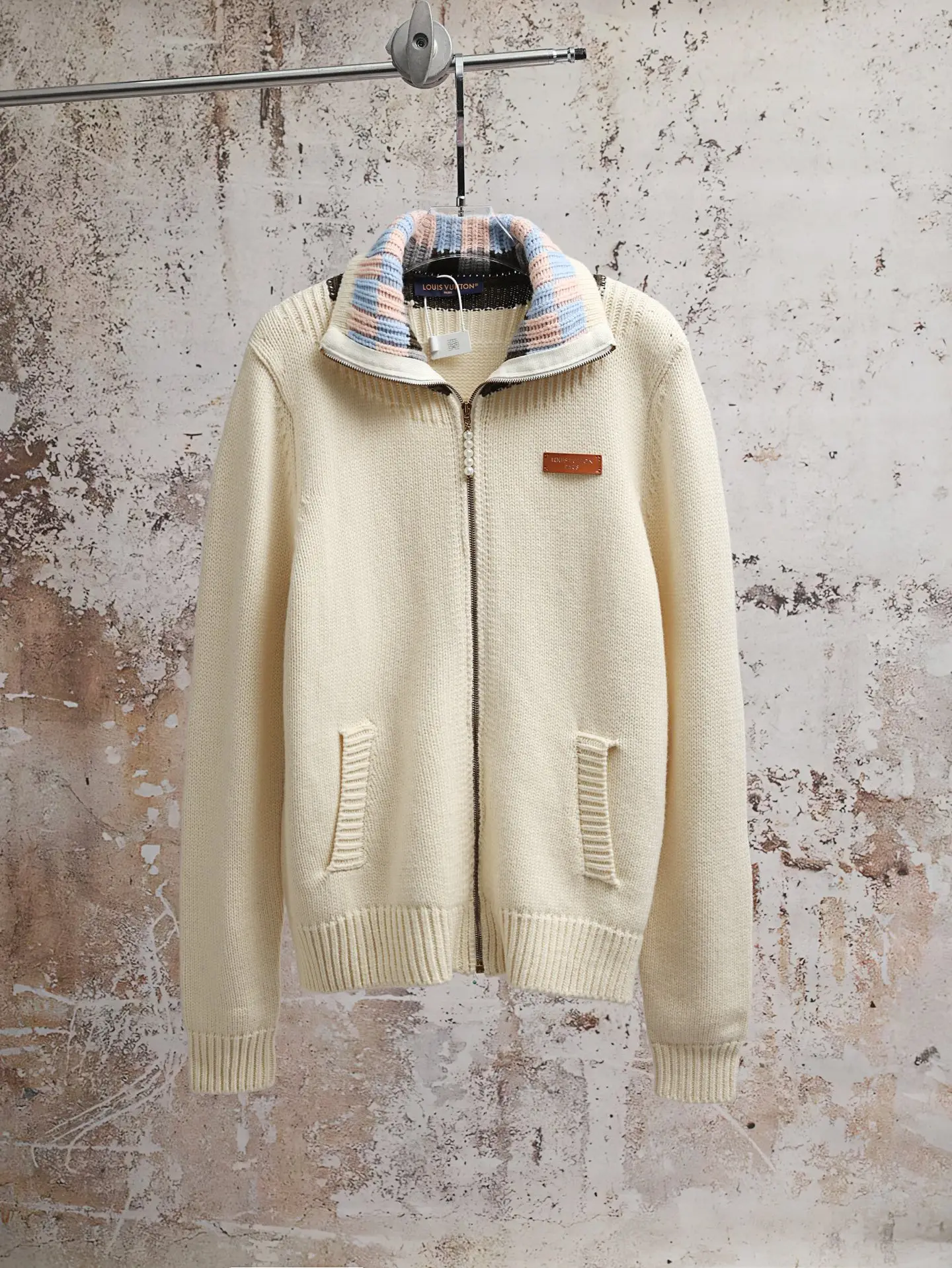 Damier Collar Zip-Up Wool Cardigan D34020588