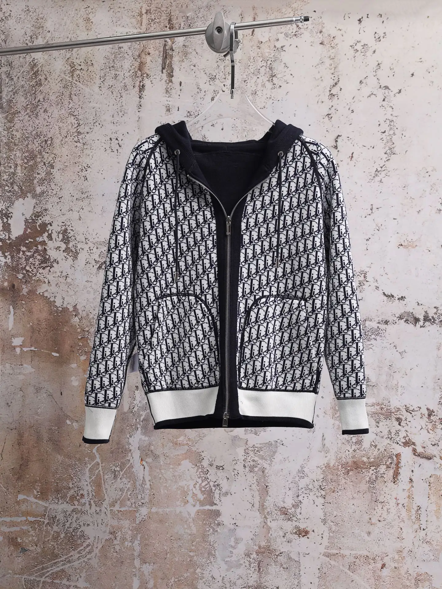 Oblique Lined Zip-Up Hooded Jacket D34520598 — view 3