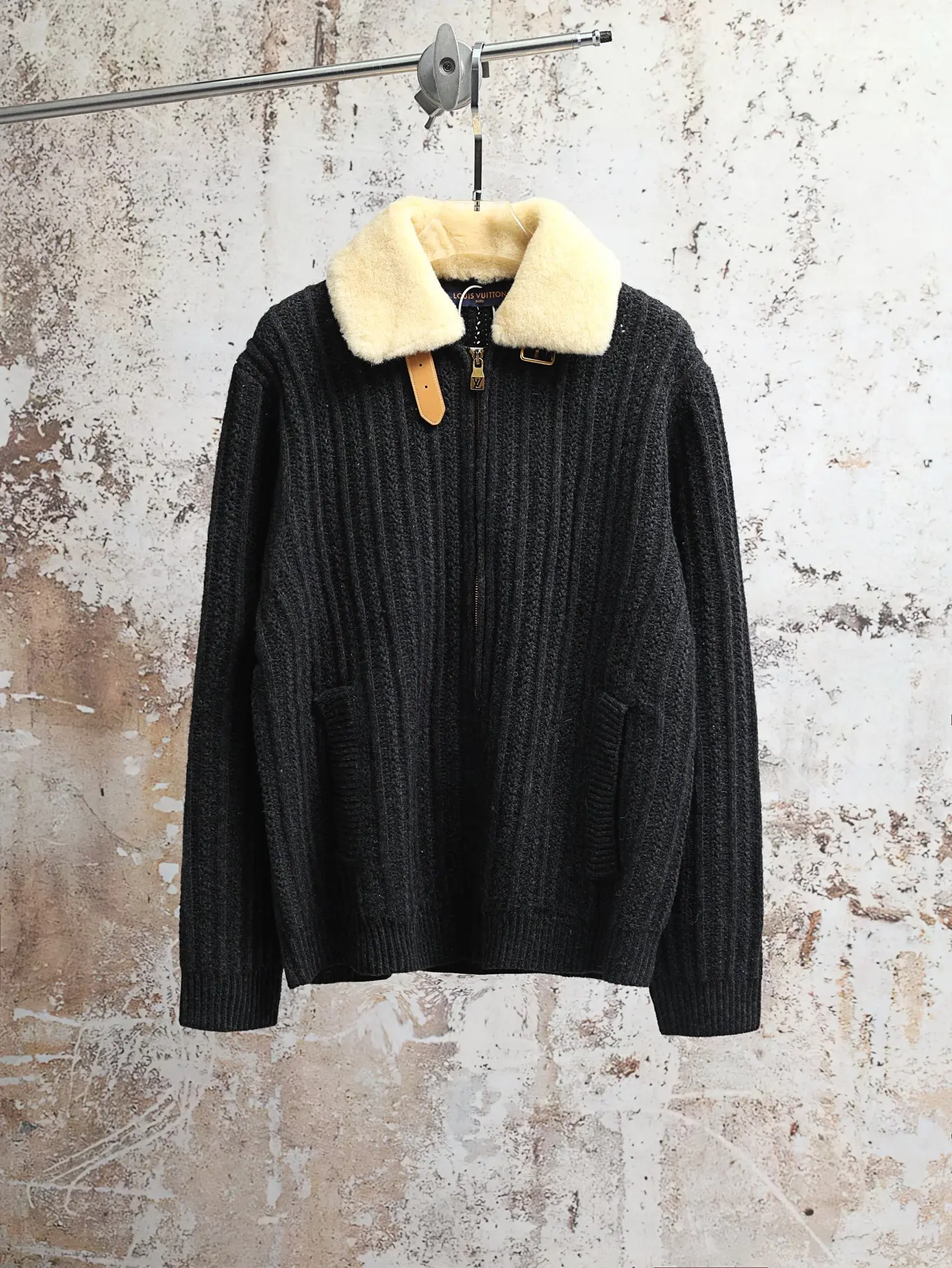Shearling-Collar Wool and Cashmere Ribbed Blouson D44020606
