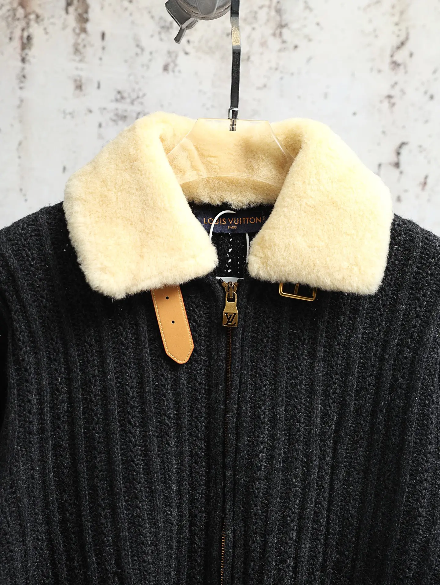 Shearling-Collar Wool and Cashmere Ribbed Blouson D44020606 — view 4