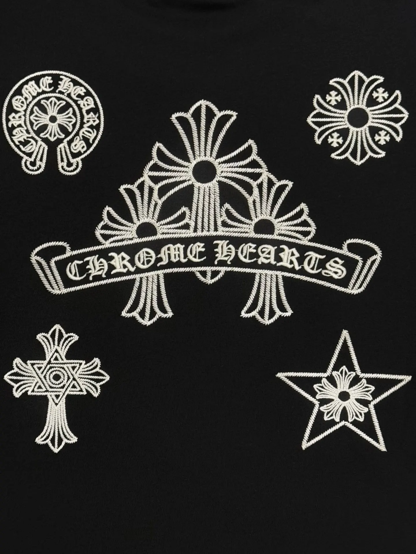Embroidered Logo Cotton T-Shirt D13513263 — view 8