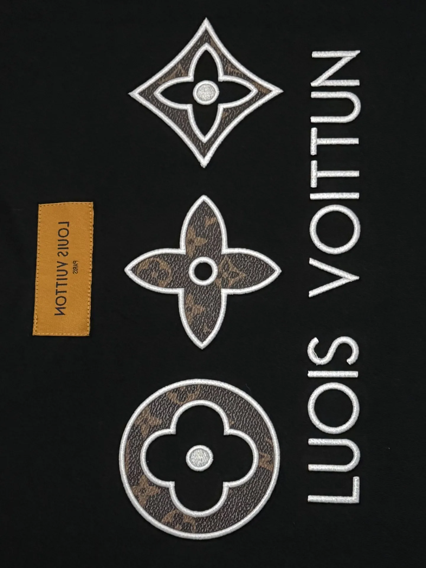 Logo Embroidered Cotton T-Shirt D13513074 — view 6