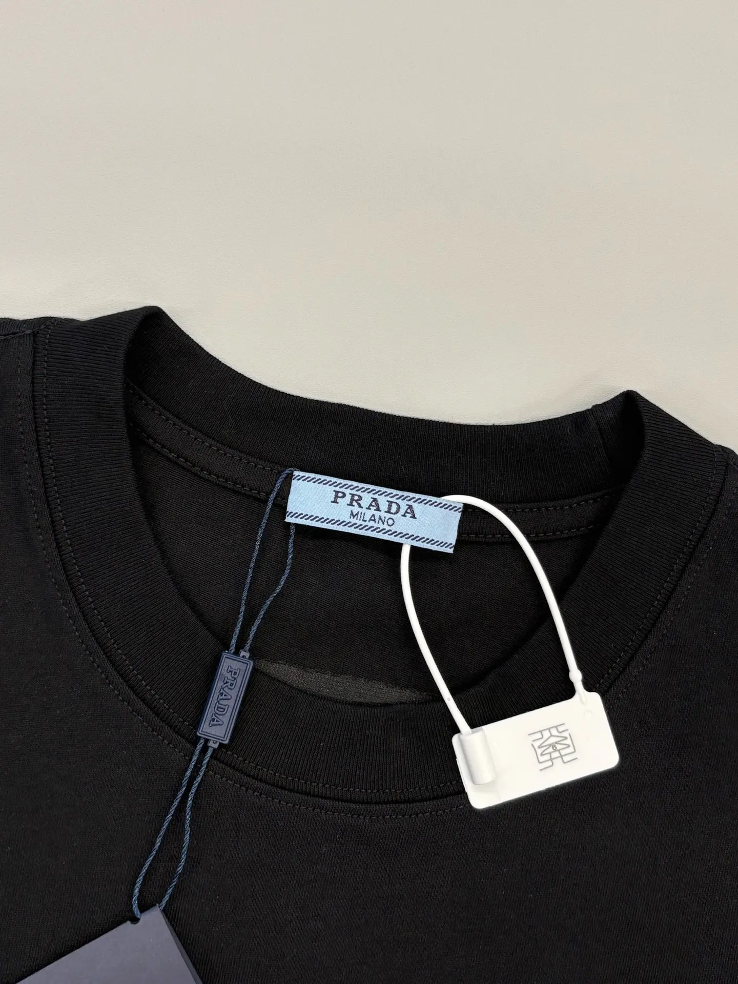 Logo-Embellished Cotton Pocket T-Shirt D13513100 — view 3