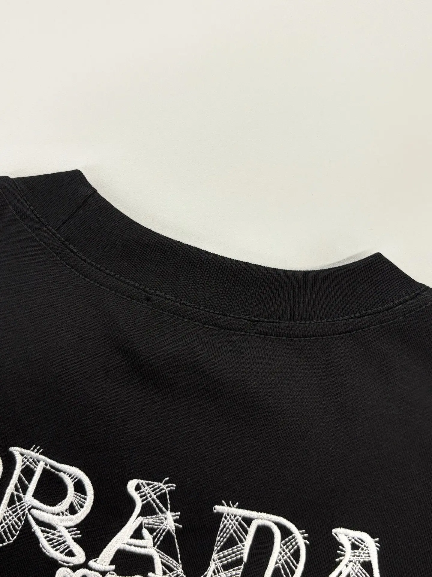 Logo-Embellished Cotton Pocket T-Shirt D13513100 — view 7