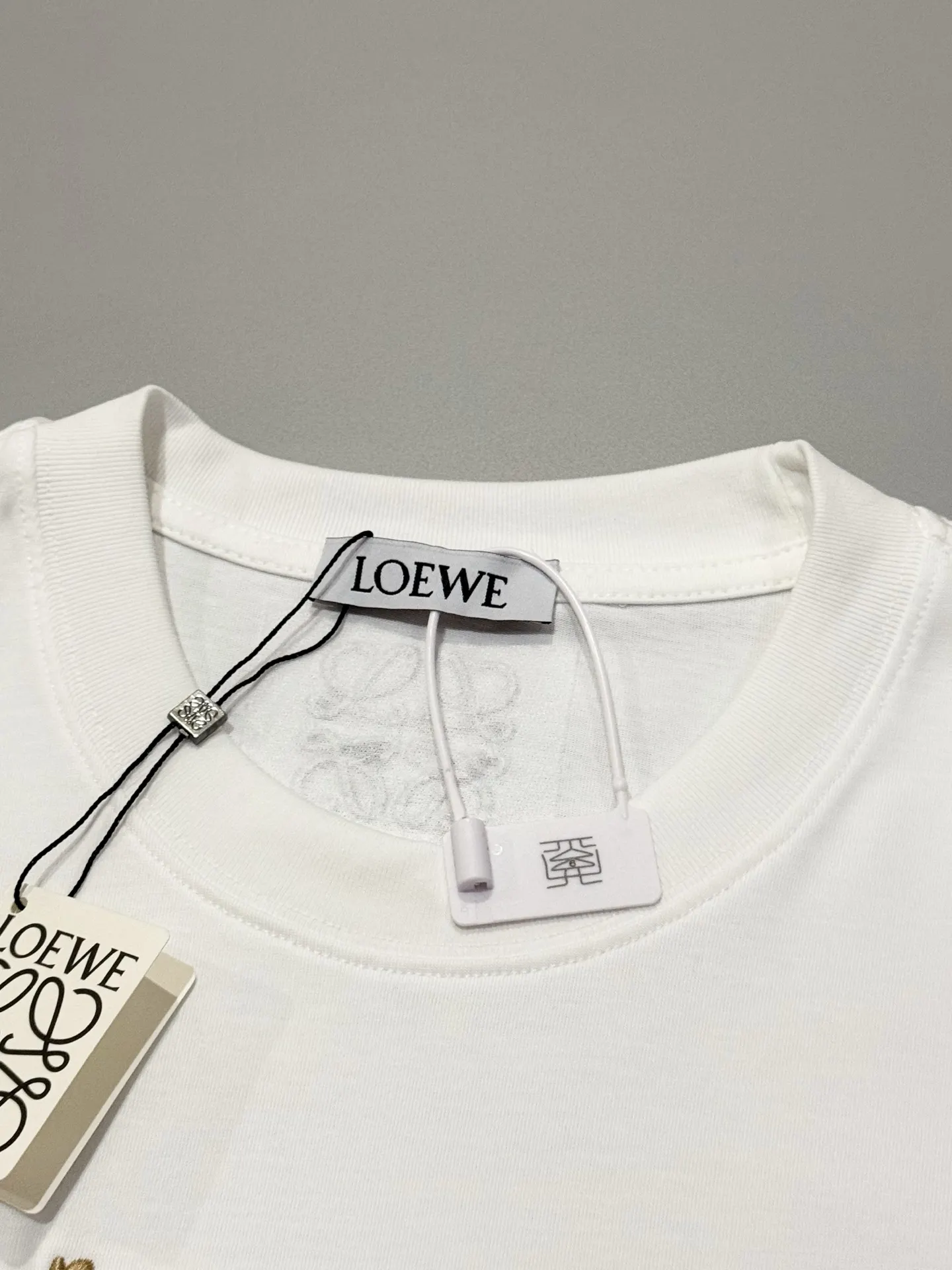 Loewe x Suna Fujita Embroidered Cotton T-Shirt D13513095 — view 3