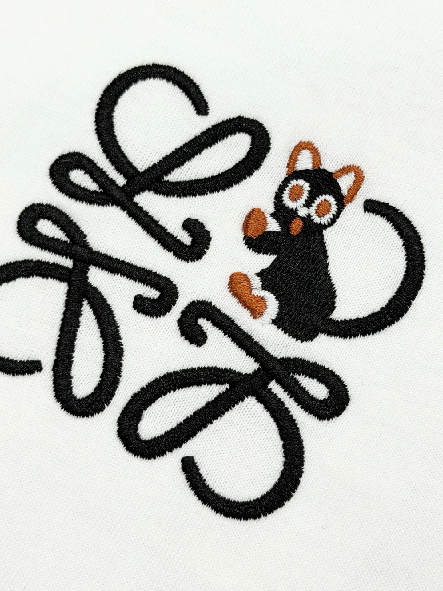 Anagram Embroidered Cotton T-Shirt D13513232 — view 6