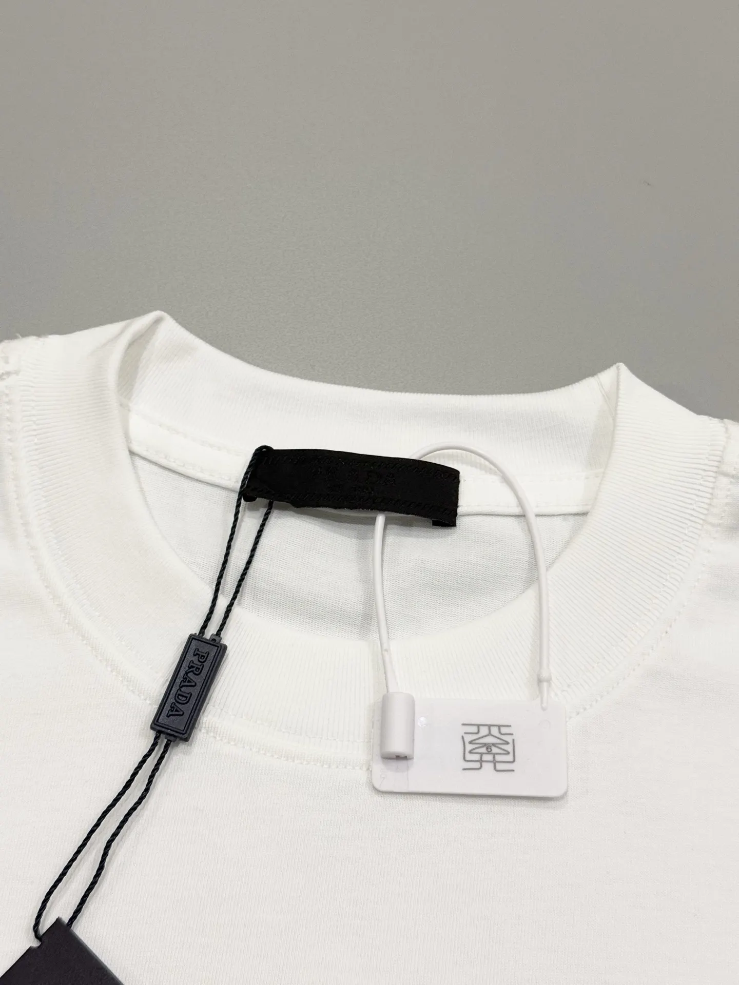 Nylon Pocket Cotton T-Shirt with Enamel Triangle Logo D13513332 — view 3