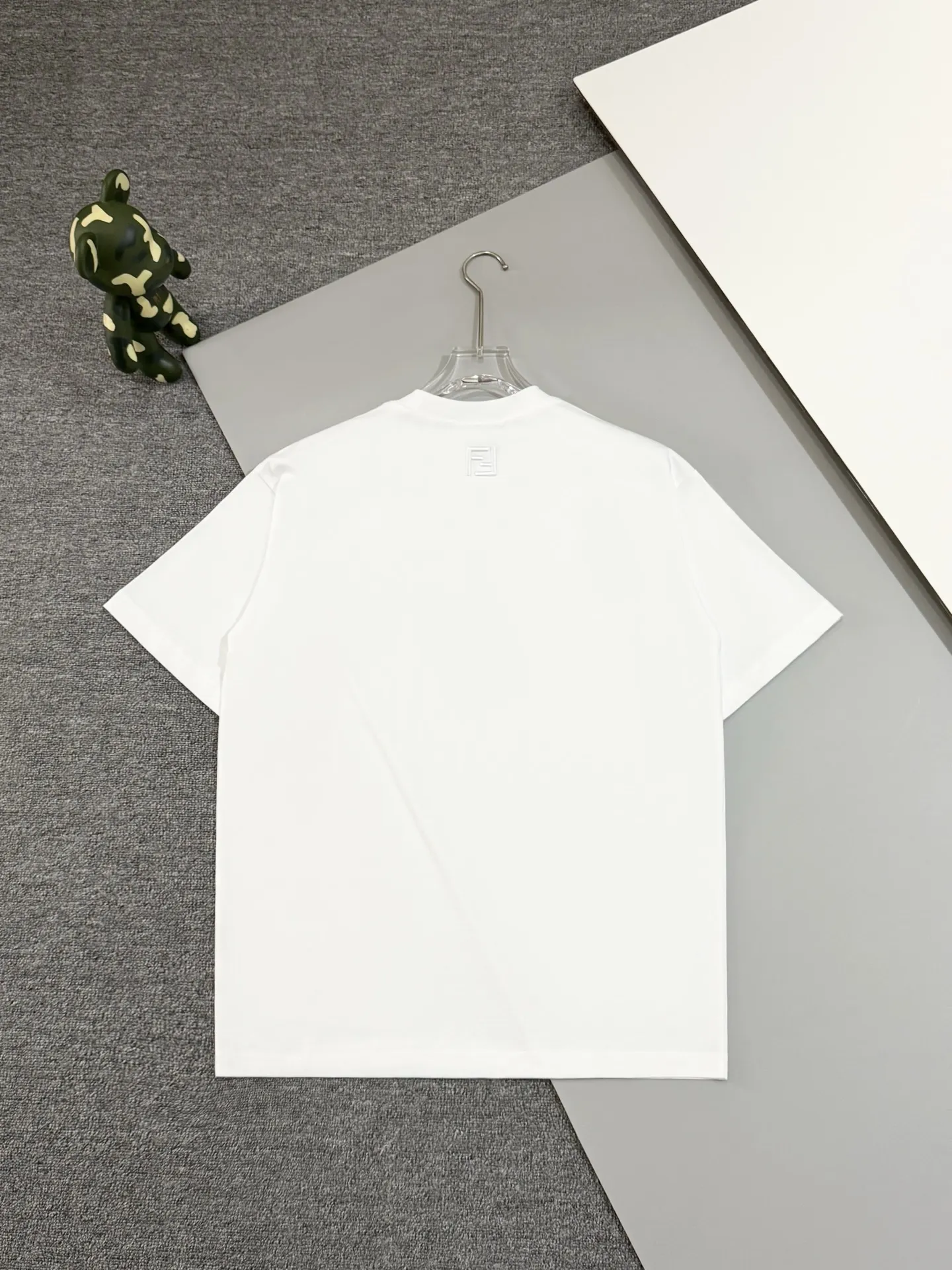 Embroidered Graphic Cotton T-Shirt D13513091 — view 2