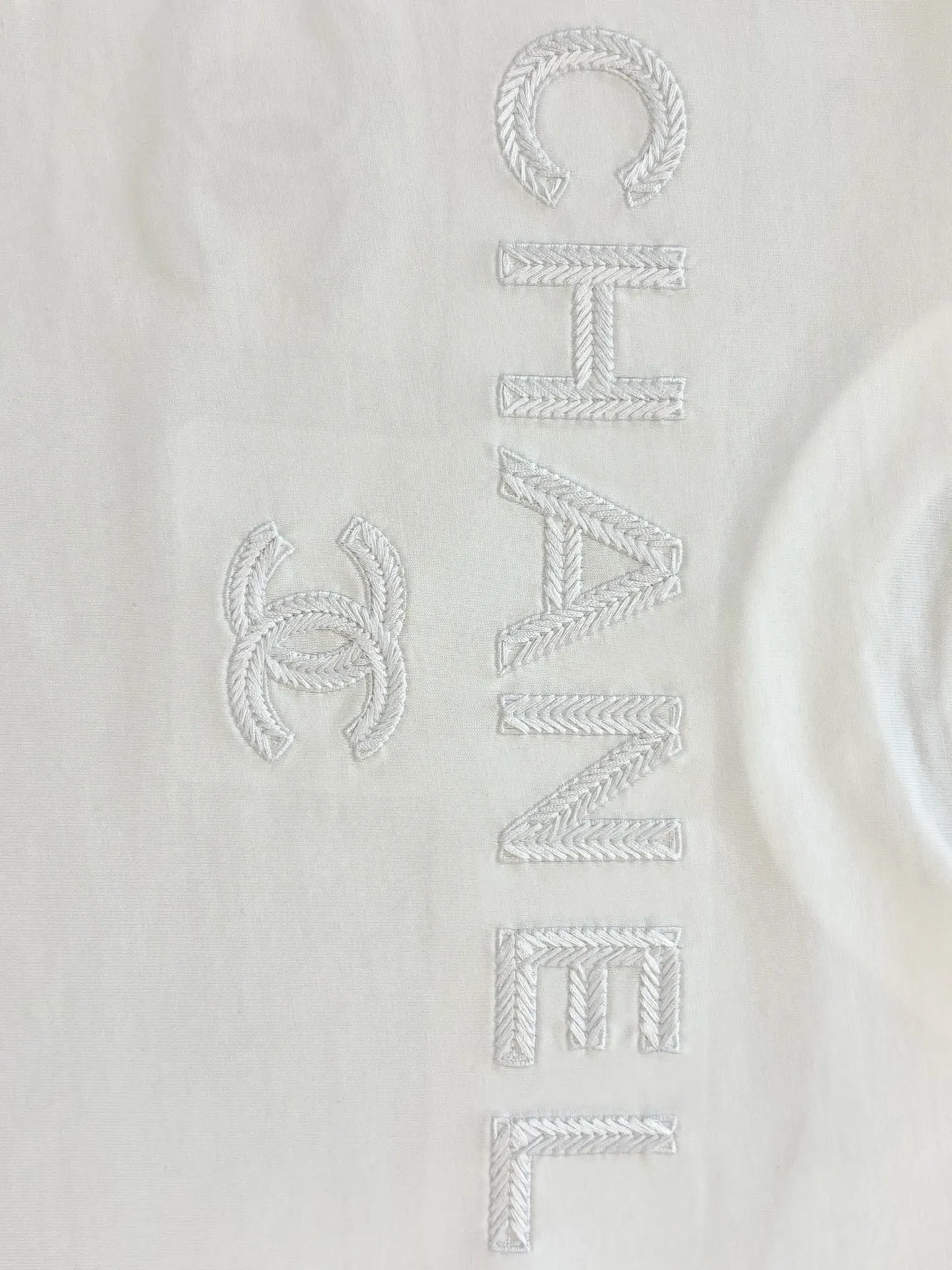Embroidered Logo Cotton T-Shirt D13513354 — view 6
