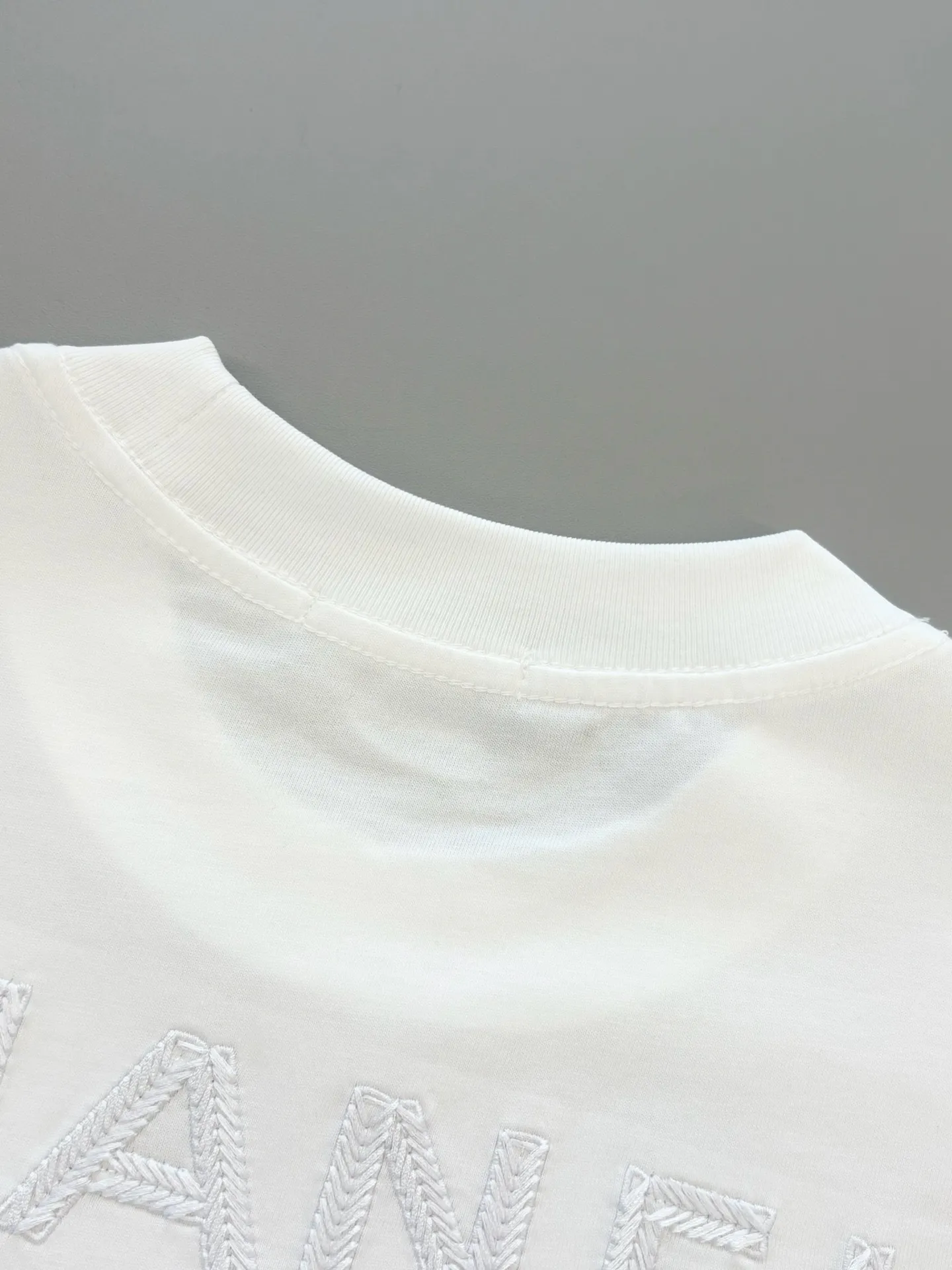 Embroidered Logo Cotton T-Shirt D13513354 — view 7