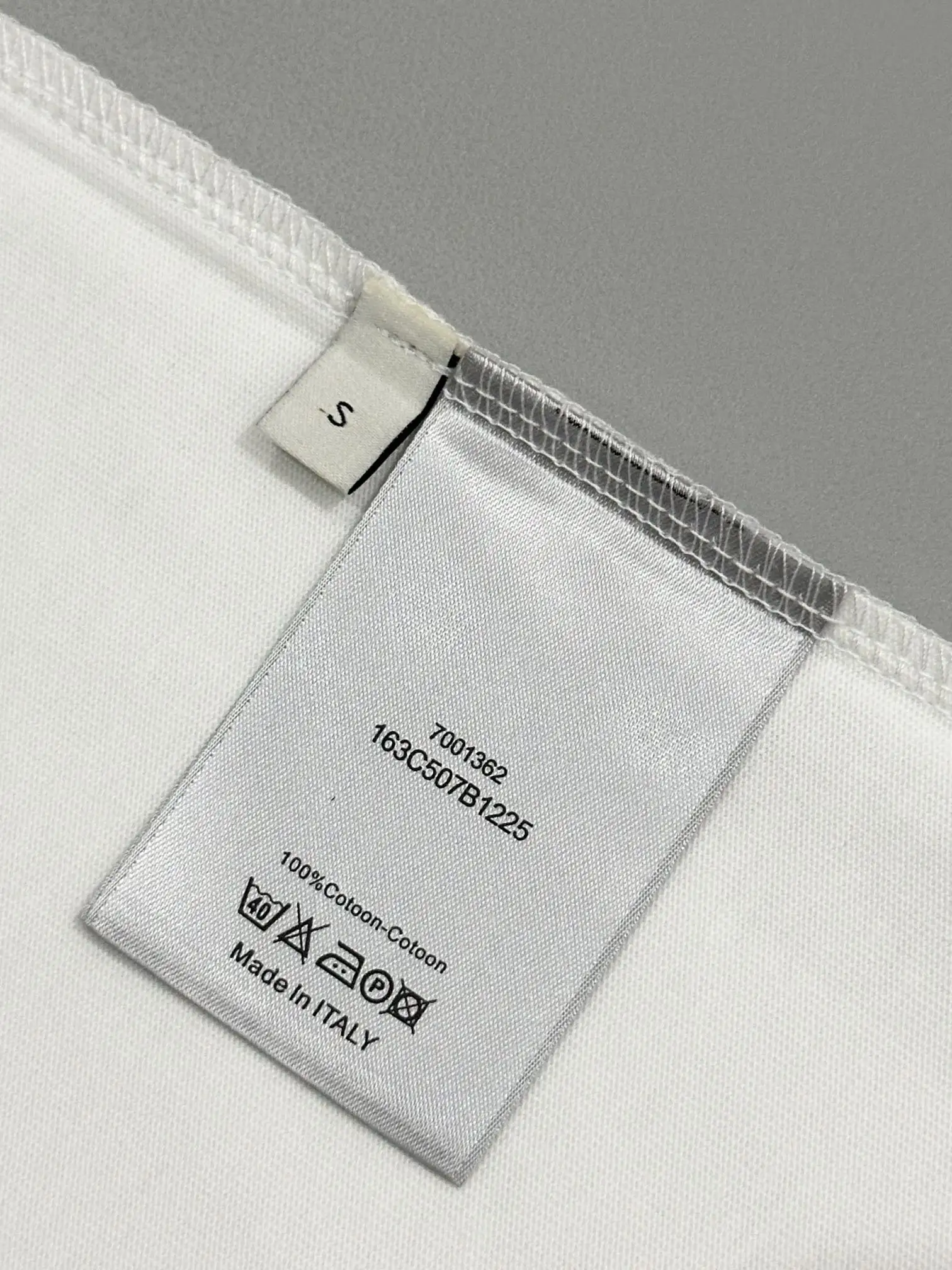 Embroidered Logo Cotton T-Shirt D13513051 — view 7