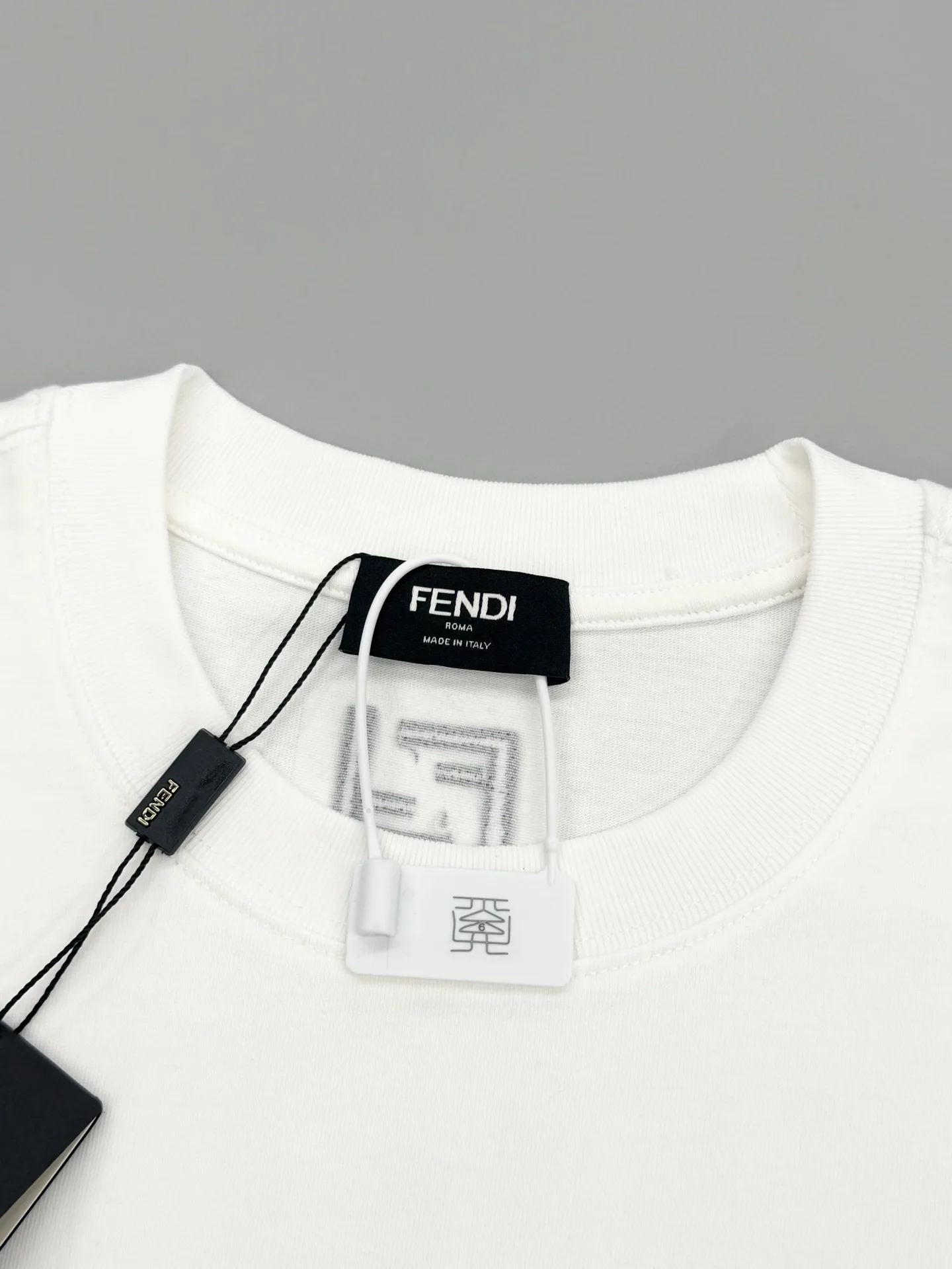 Embroidered Logo Cotton T-Shirt D14013251 — view 3