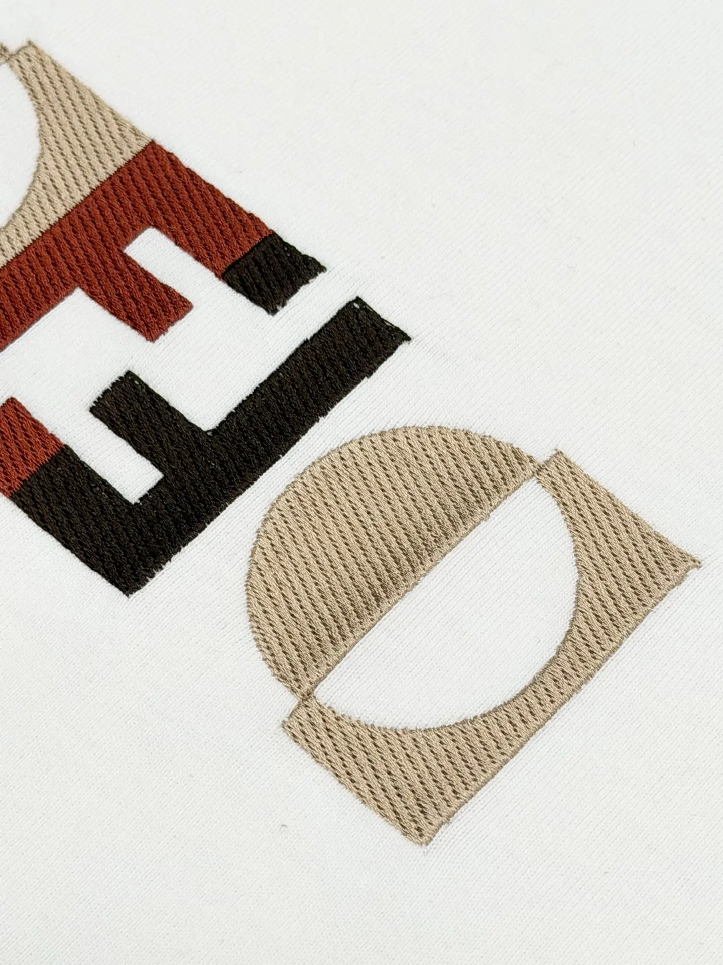 Embroidered Logo Cotton T-Shirt D14013251 — view 4