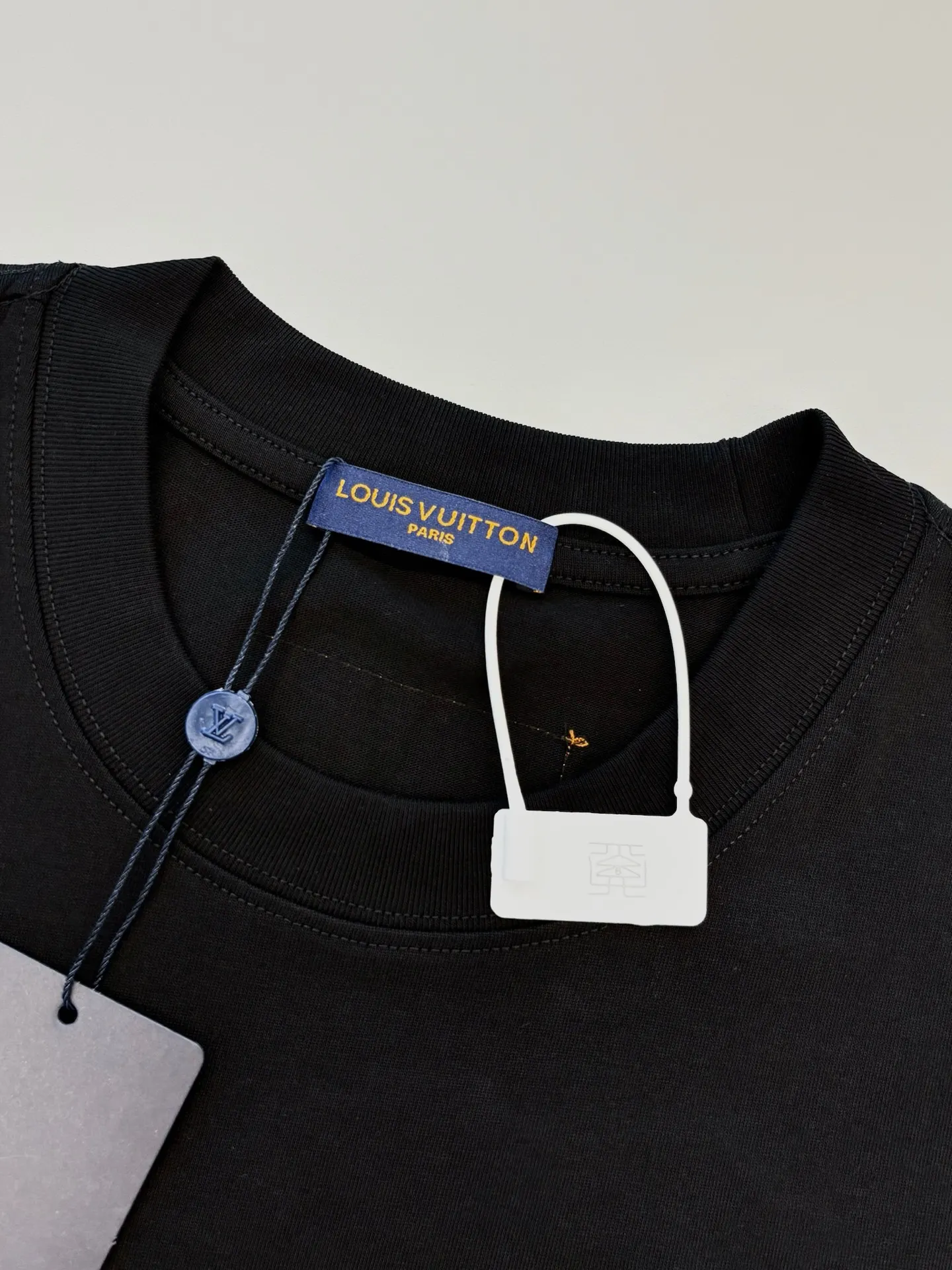 Embroidered Logo Cotton T-Shirt D14013082 — view 3