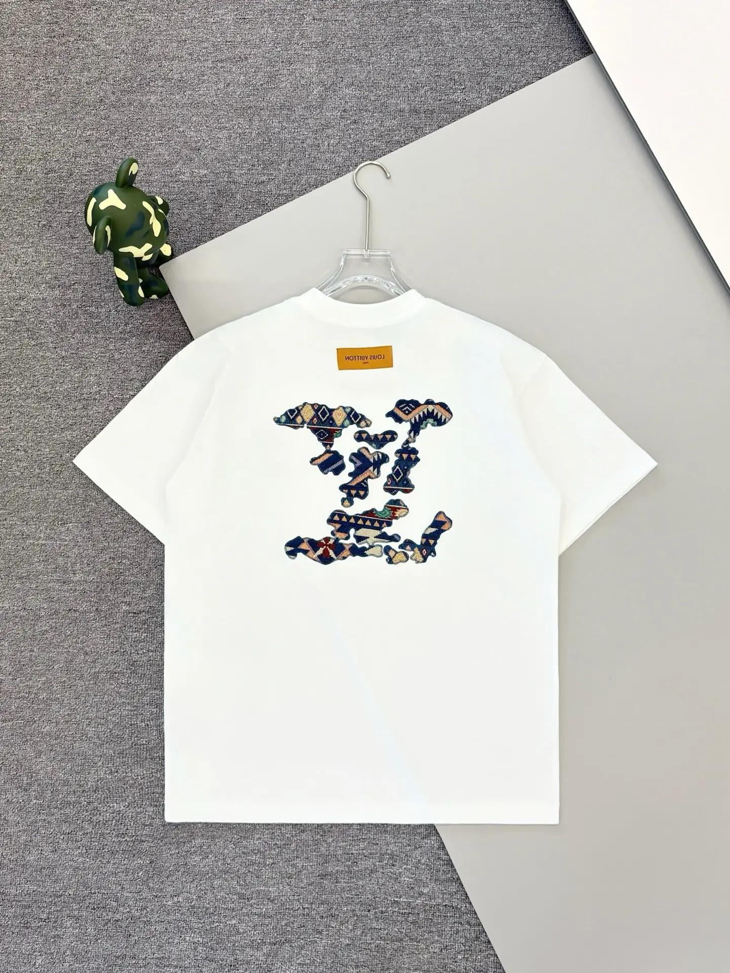 Embroidered Logo Cotton T-Shirt D14013081 — view 2