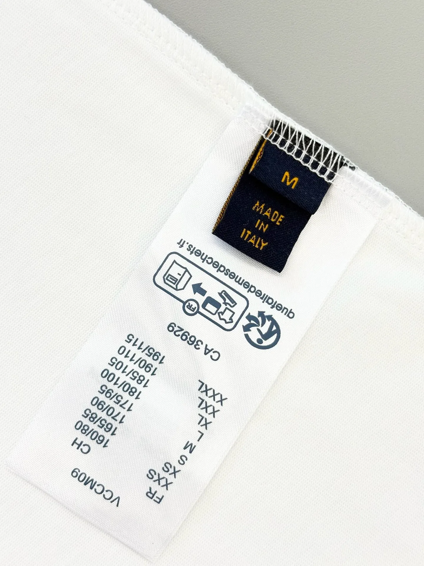 Embroidered Logo Cotton T-Shirt D14013081 — view 9