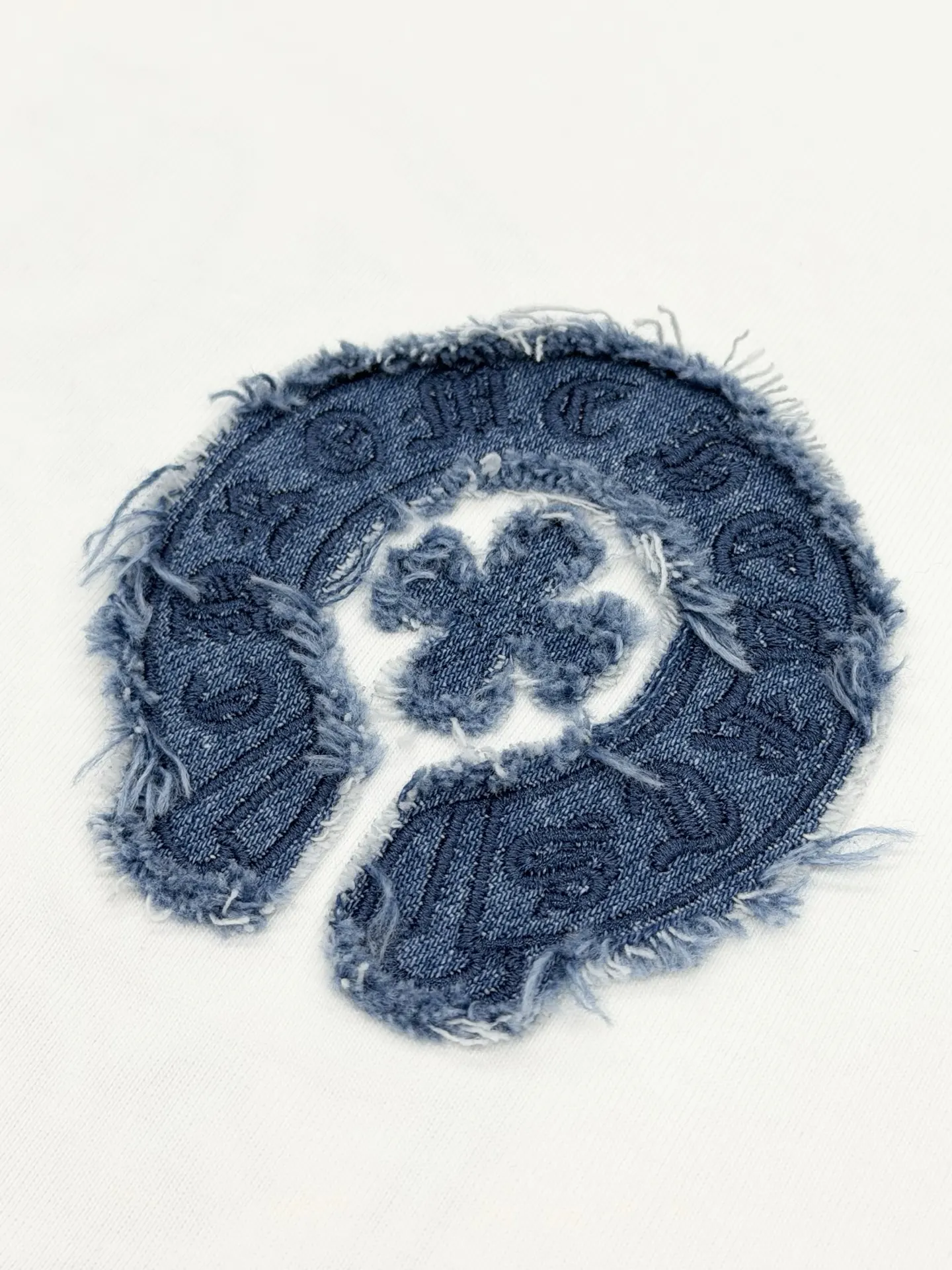 Embroidered Horseshoe Logo Cotton T-Shirt D15013242 — view 5