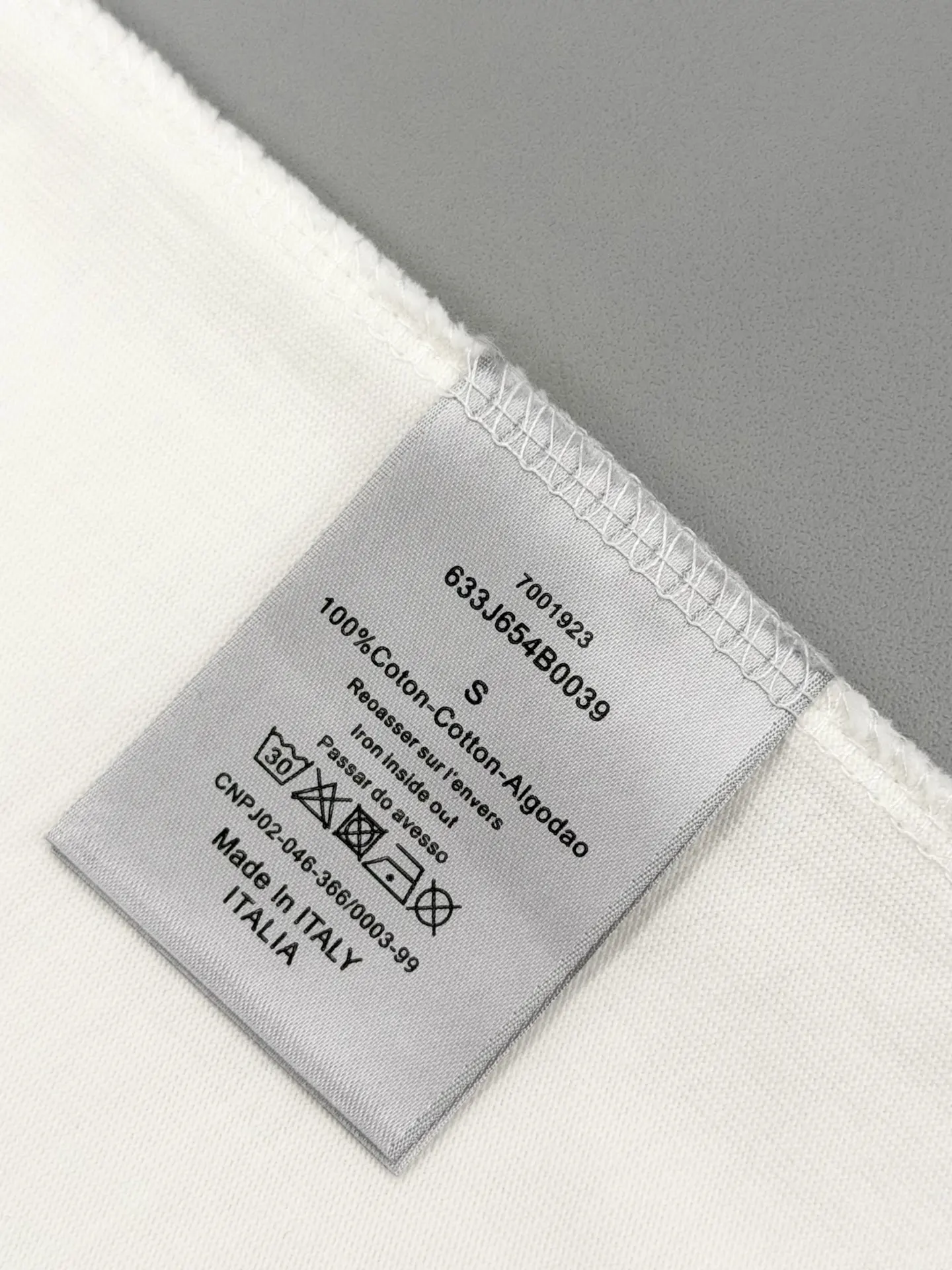 Beaded Logo Embroidery Cotton T-Shirt D15013238 — view 8