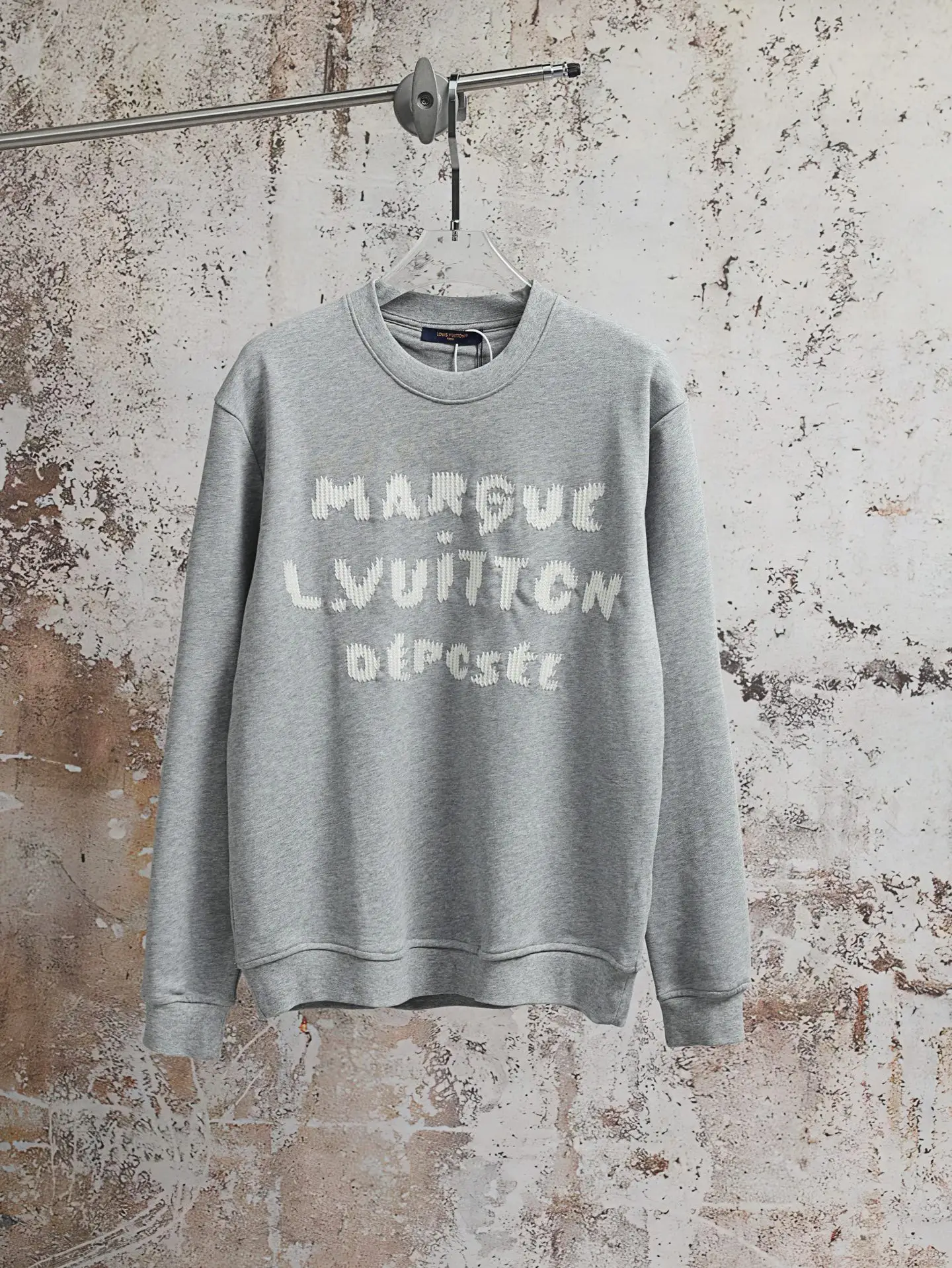 Embroidered Logo Terry Sweatshirt D22020619
