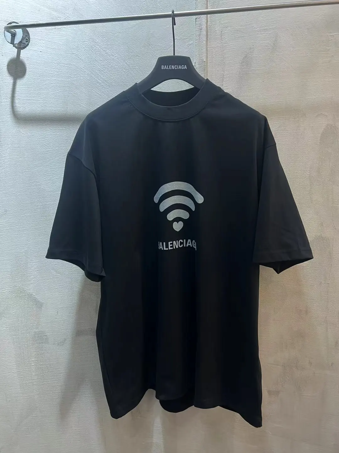 Wifi Heart Logo Oversized T-Shirt D11518649