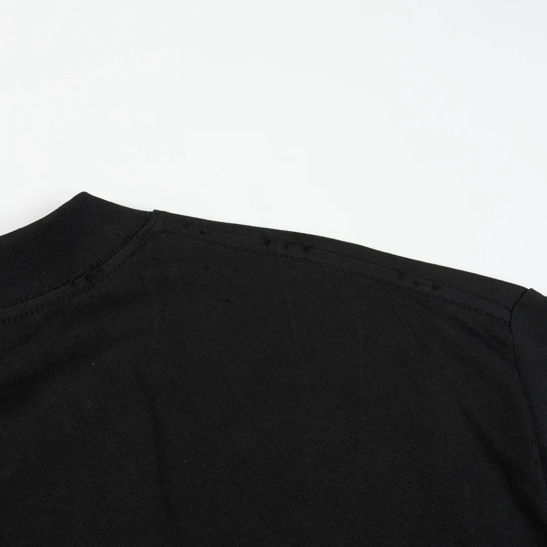 Distressed Logo Graphic T-Shirt D11518664 — view 3