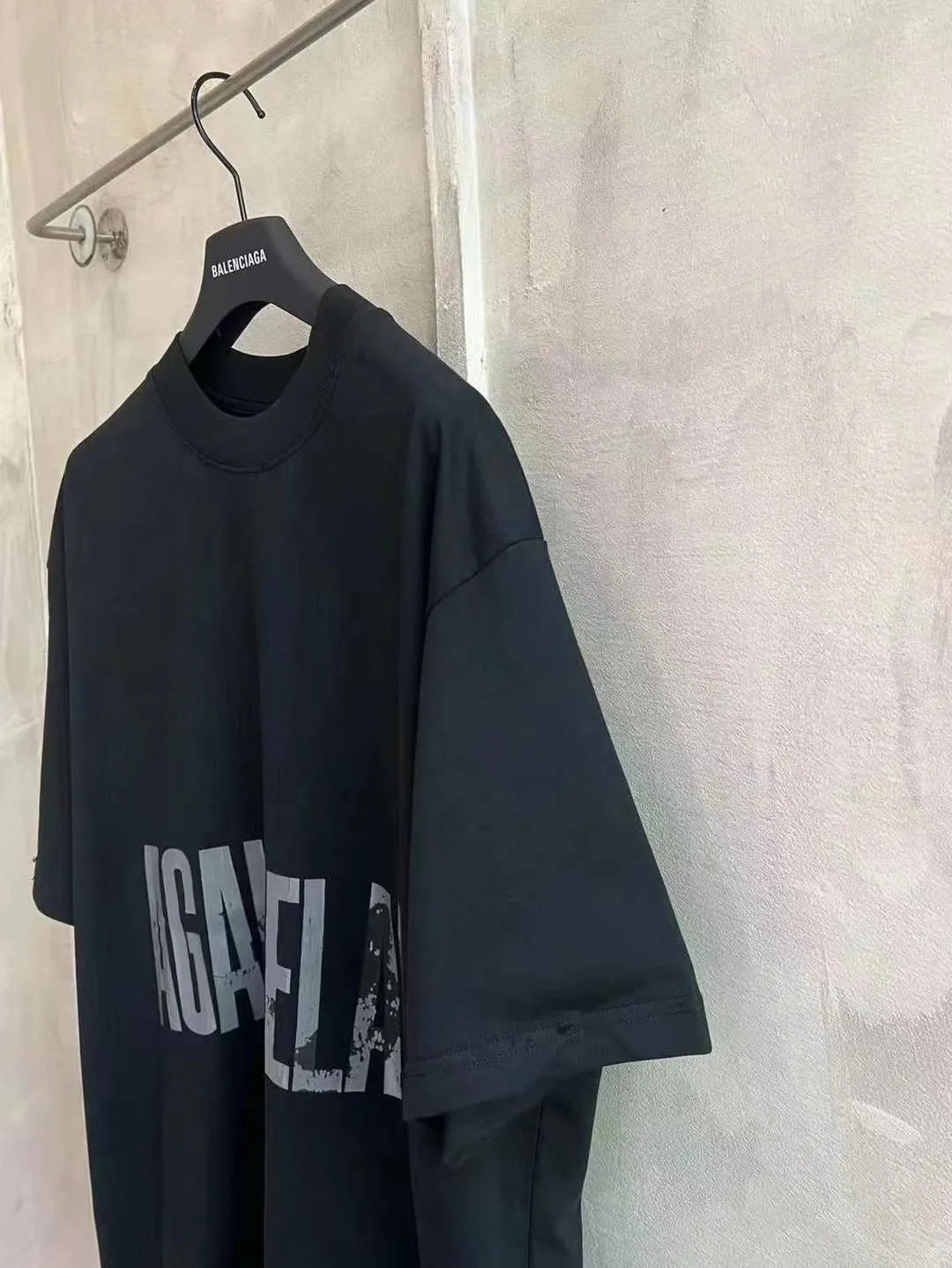 Distressed Logo Print Oversized T-Shirt D16018669 — view 5