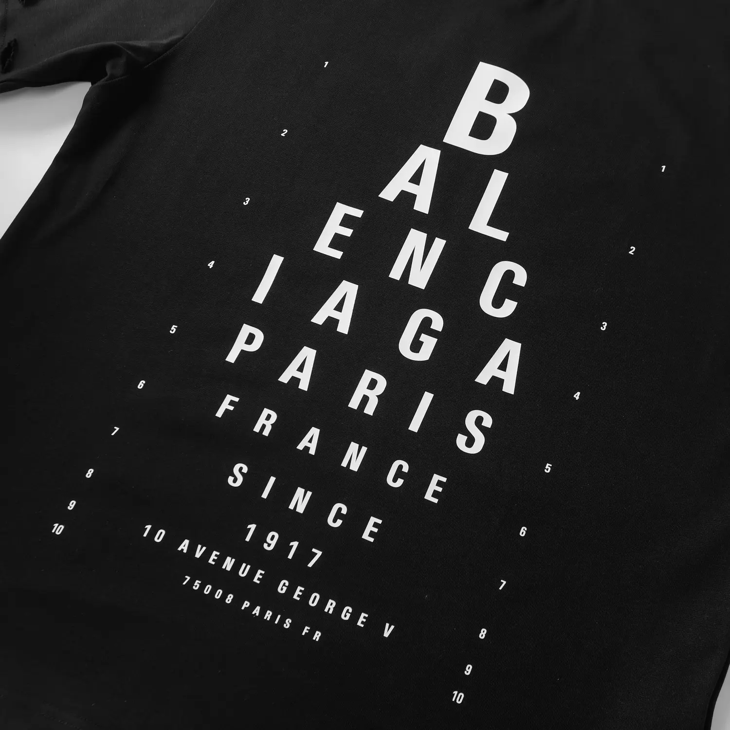 Distressed Eye Chart Logo T-Shirt D11518653 — view 5