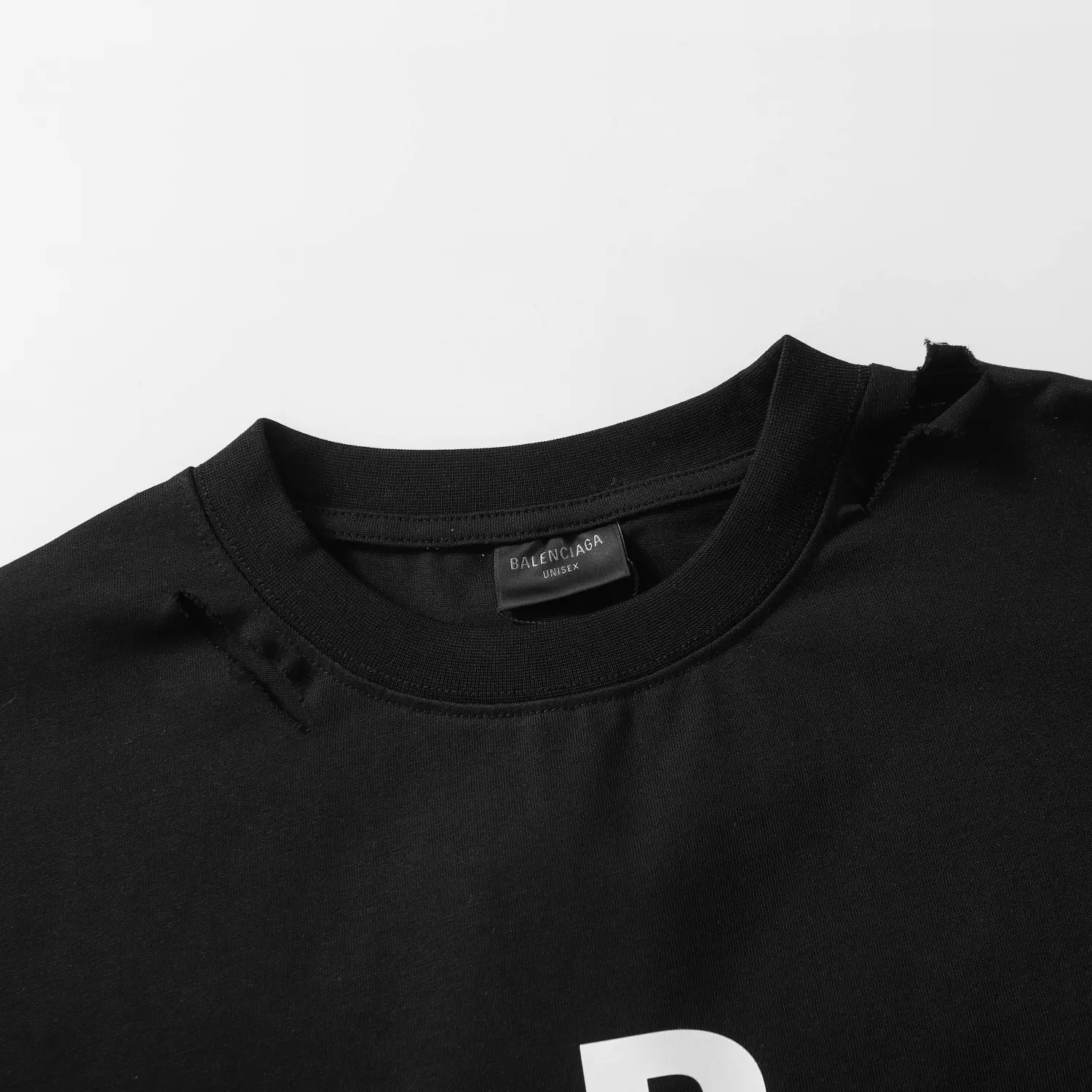 Distressed Eye Chart Logo T-Shirt D11518653 — view 7