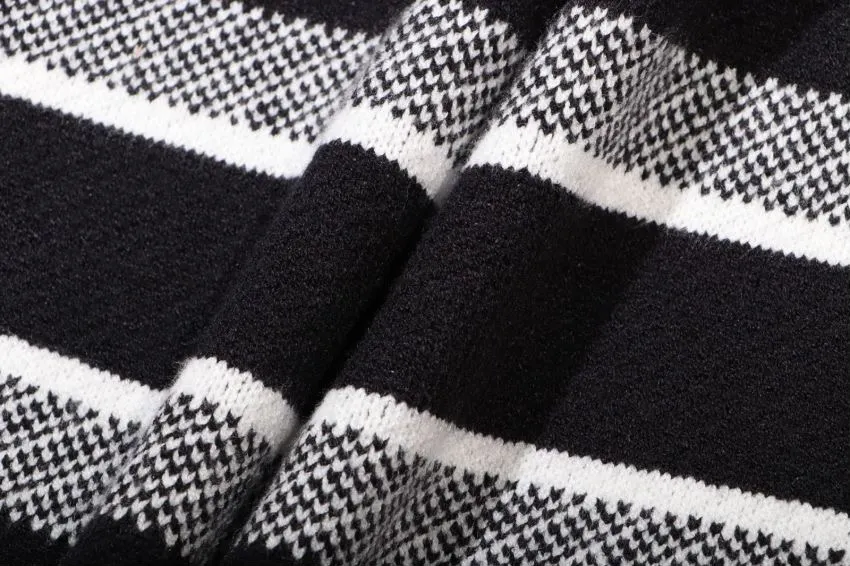 Striped Logo Jacquard Crew-Neck Sweater D20022087 — view 5