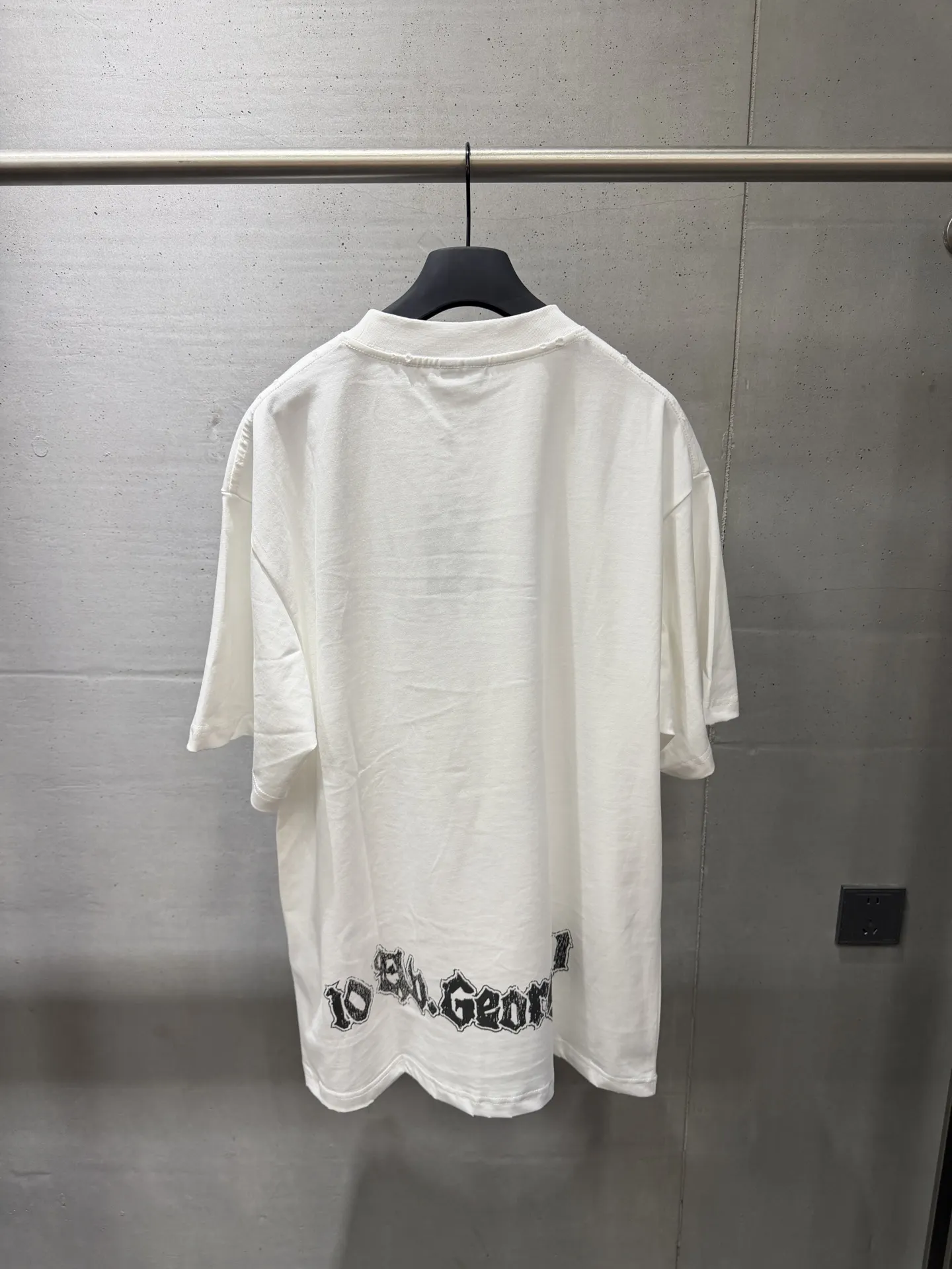 Graphic Print Oversized T-Shirt D15518766 — view 2