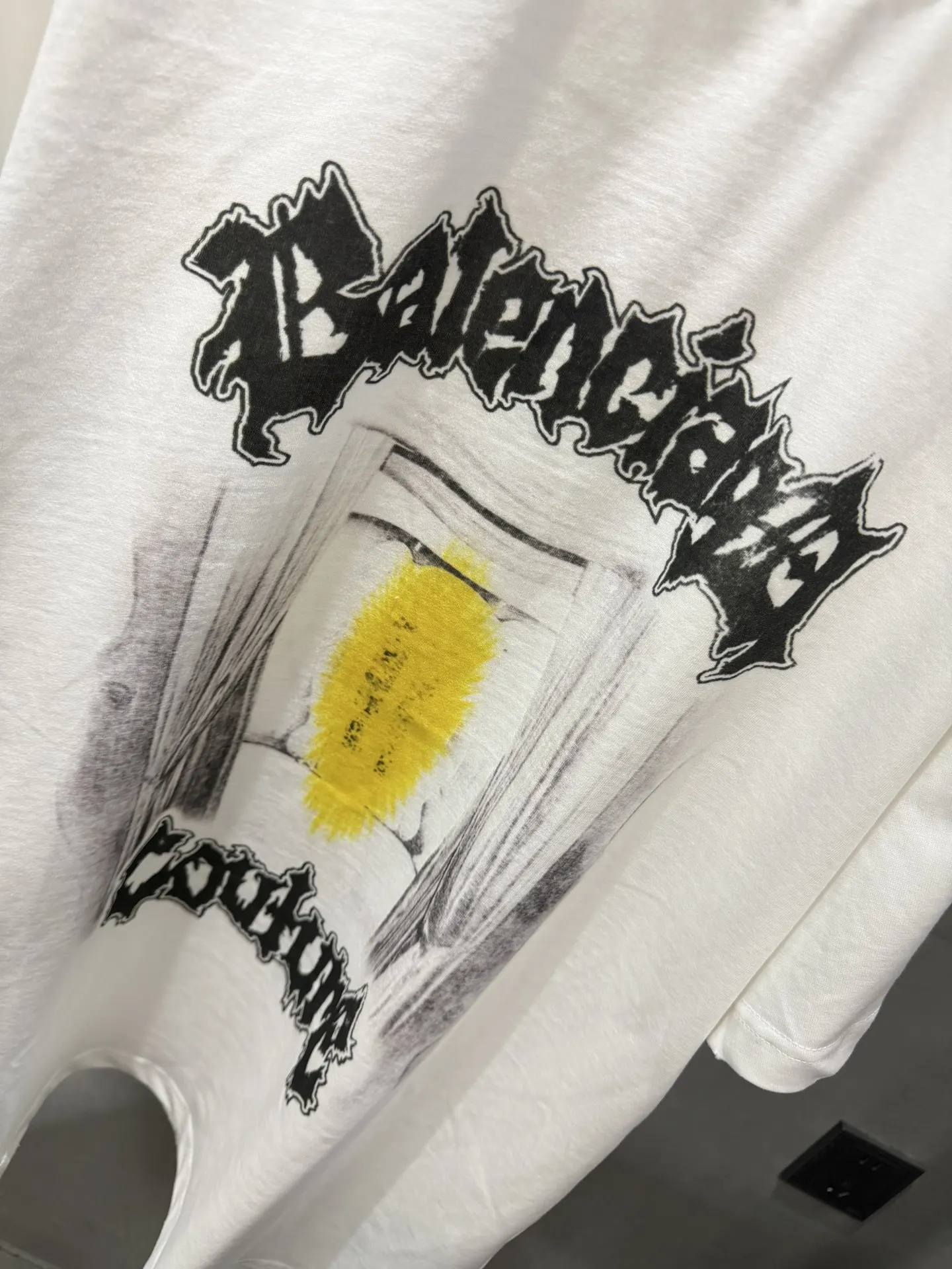 Graphic Print Oversized T-Shirt D15518766 — view 4