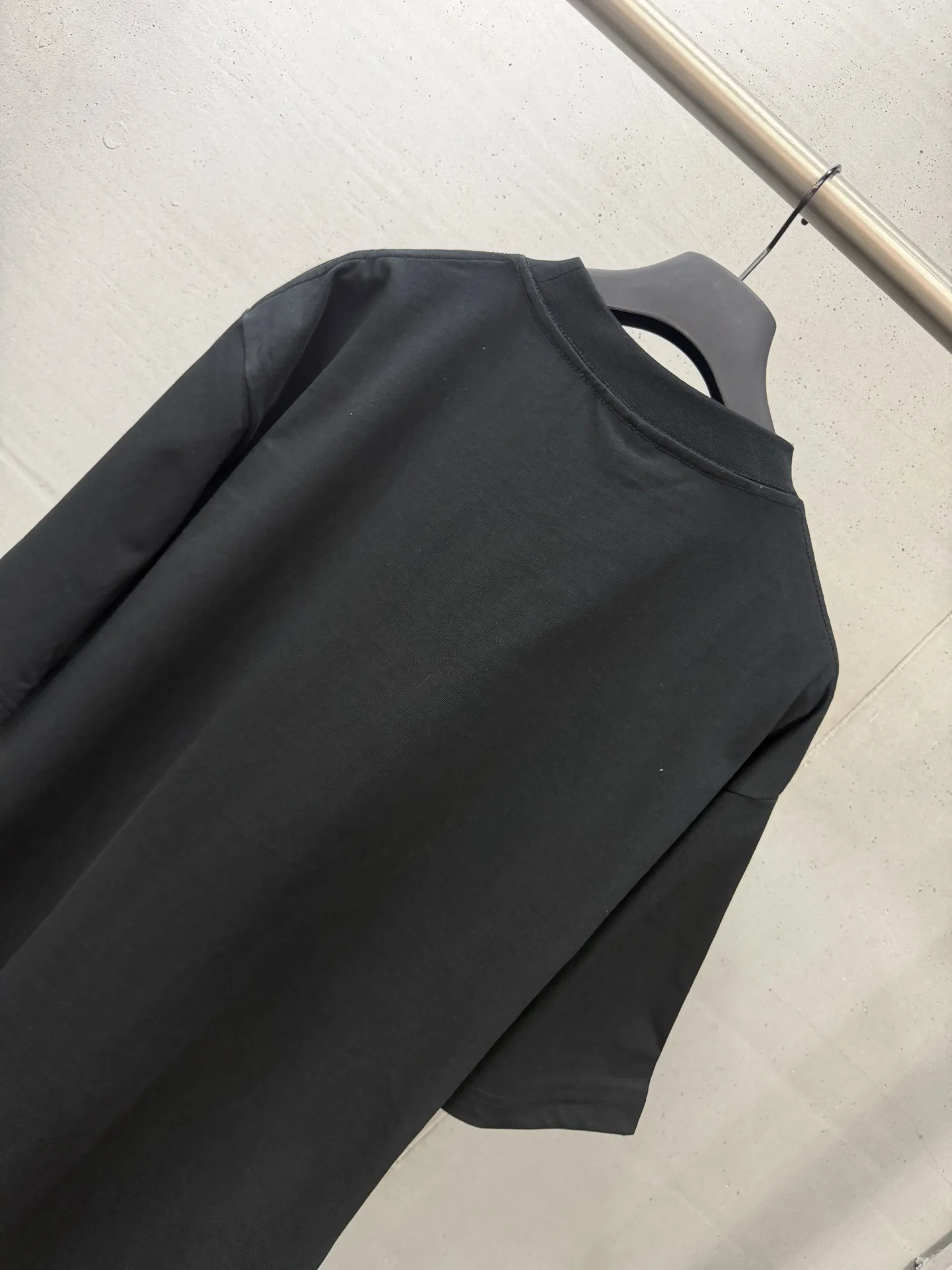 Balenciaga Graphic Print Oversized T-Shirt D15518720 — view 7