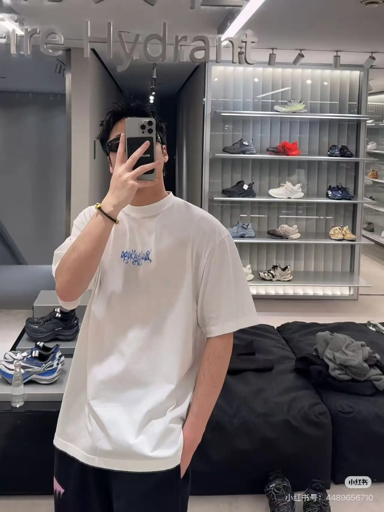 Gothic Logo Print Oversized T-Shirt D15518710 — view 3