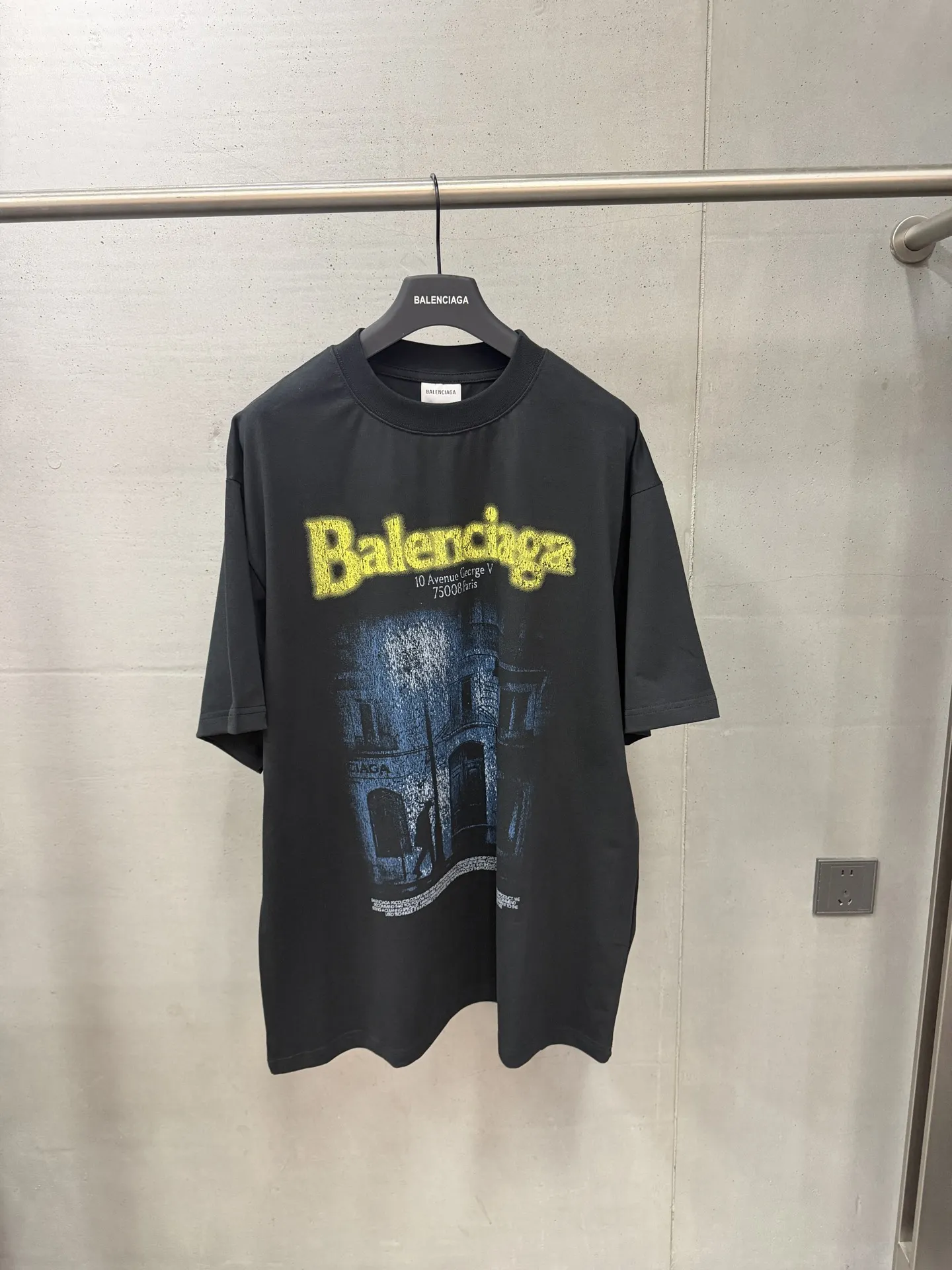 Balenciaga Night City Graphic T-Shirt D15518670