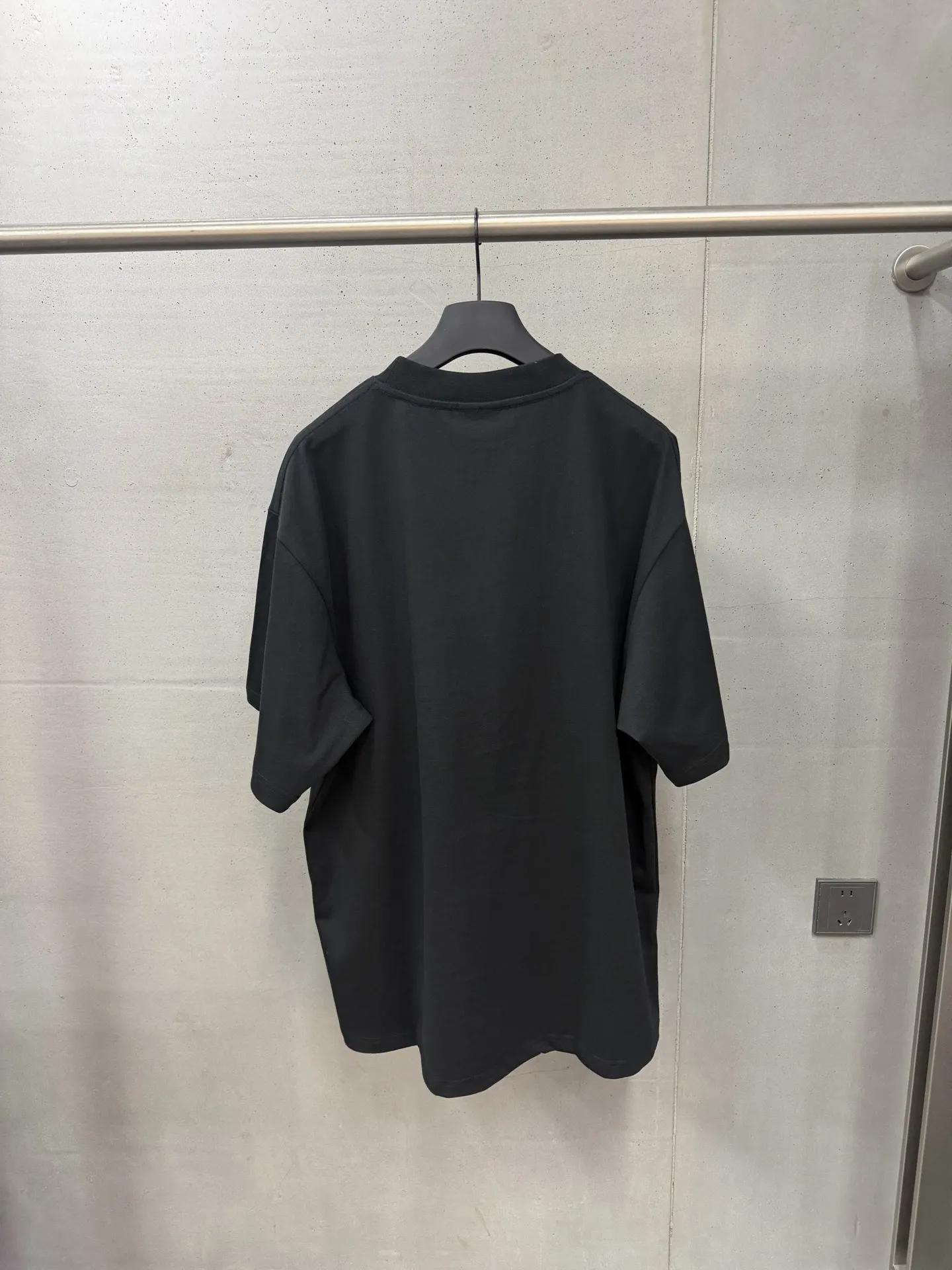 Balenciaga Night City Graphic T-Shirt D15518670 — view 2