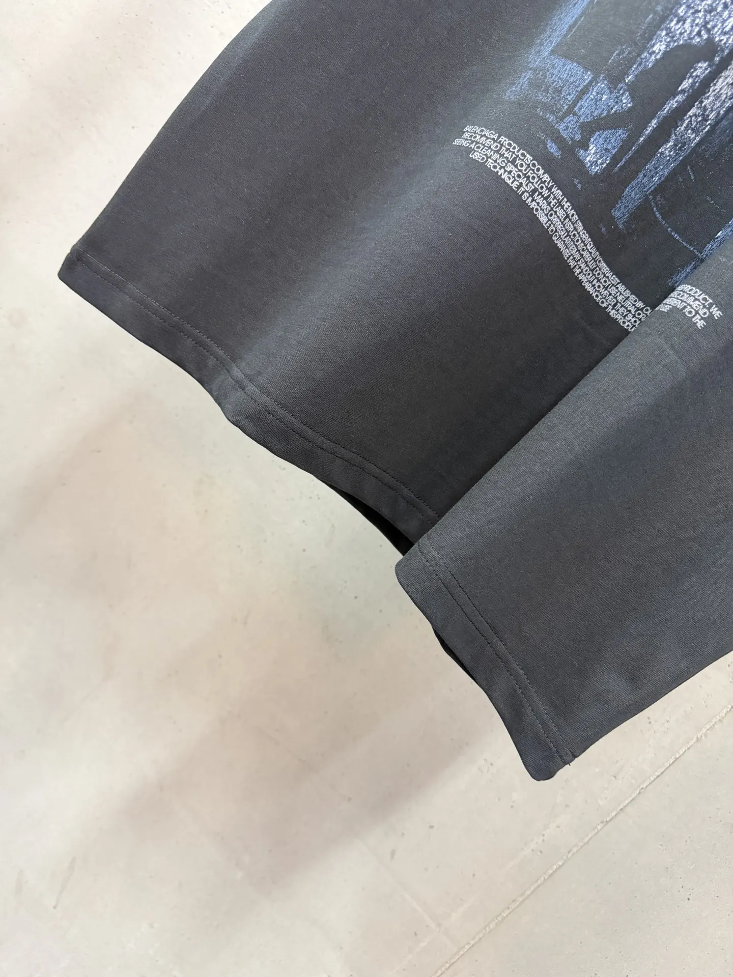 Balenciaga Night City Graphic T-Shirt D15518670 — view 6