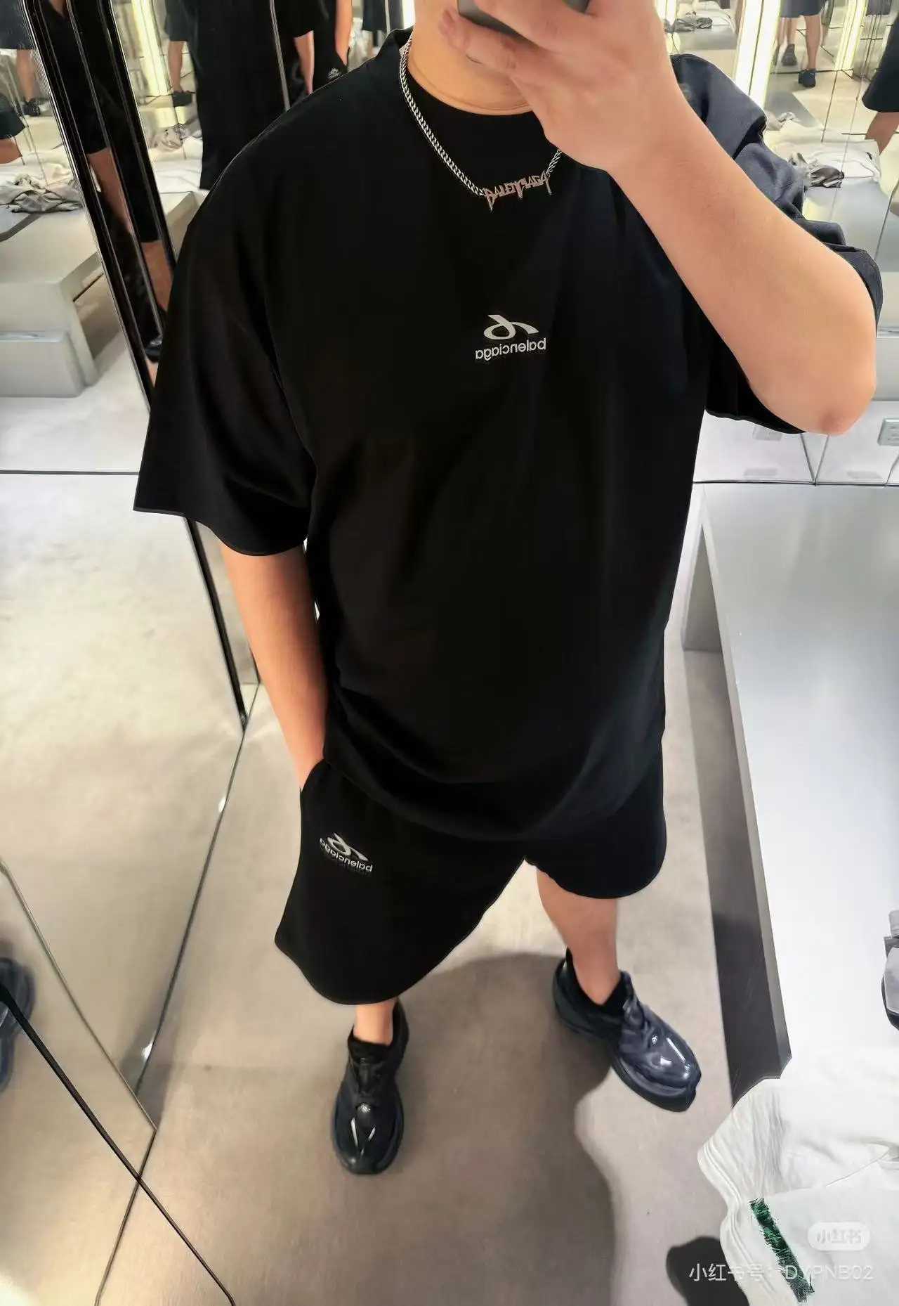 Reflective Micro Logo Oversized T-Shirt D14518679 — view 3