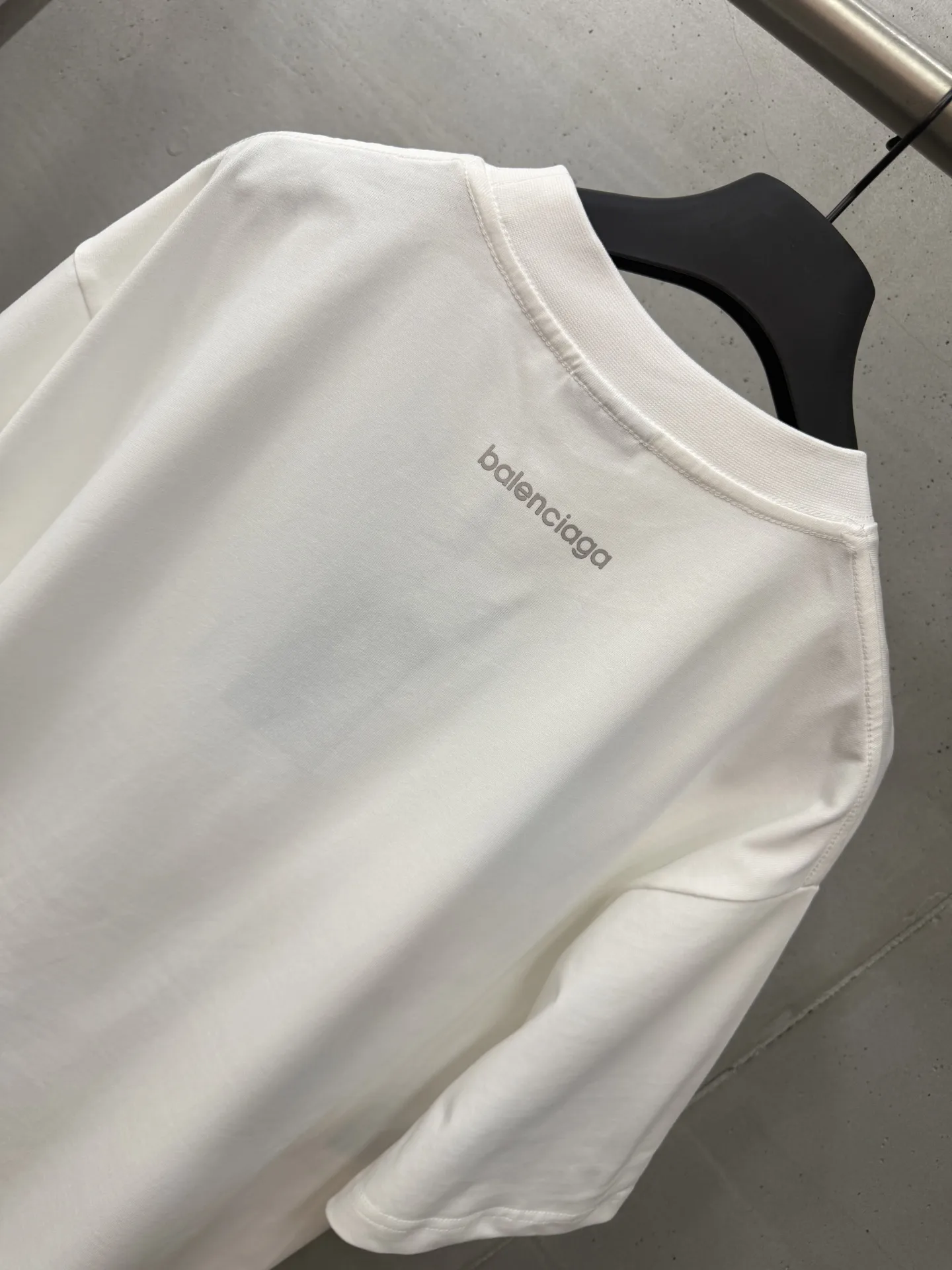 Reflective Micro Logo Oversized T-Shirt D14518671 — view 7