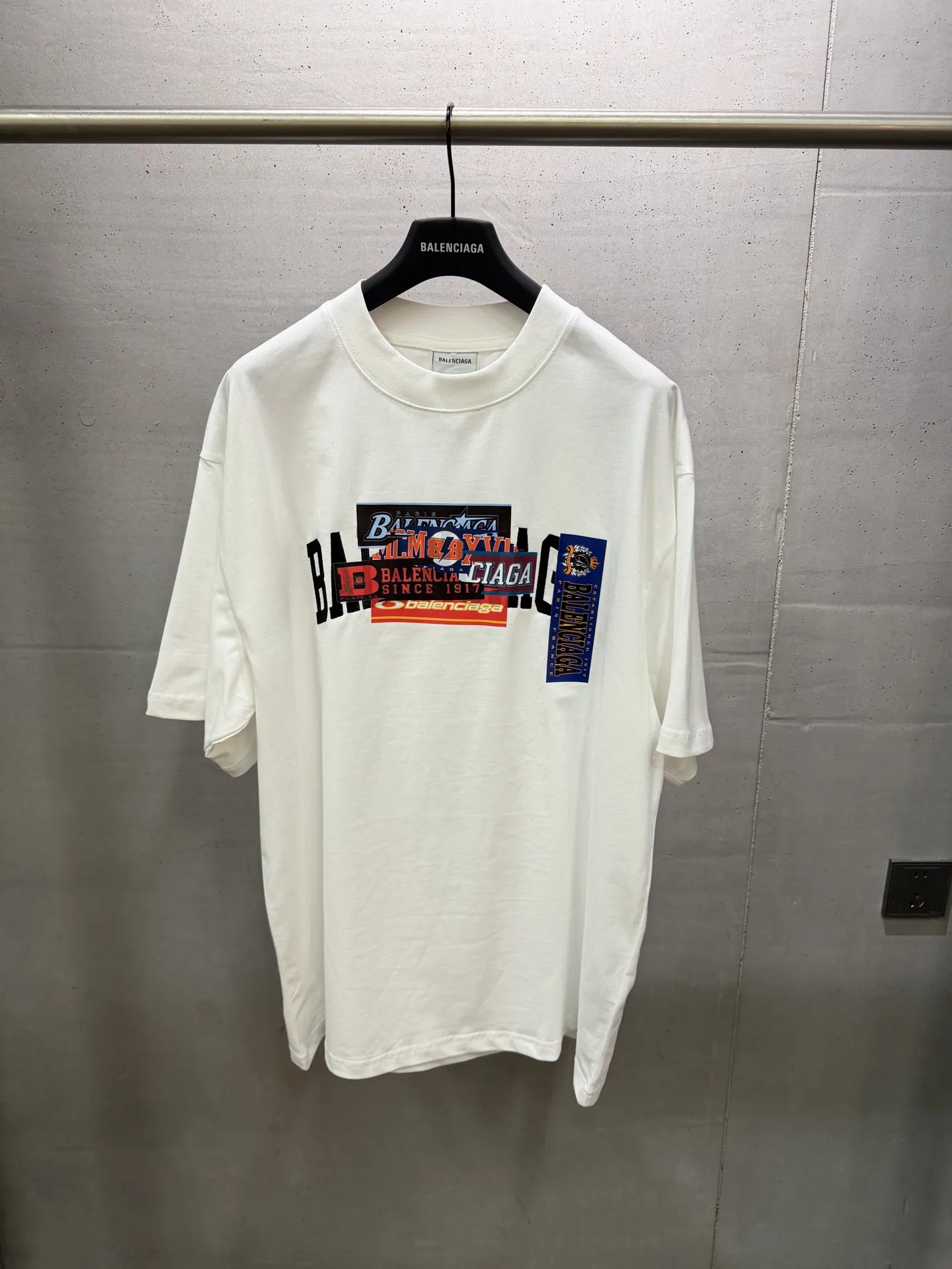 Multi-Logo Tape Sticker Oversized T-Shirt D15518668
