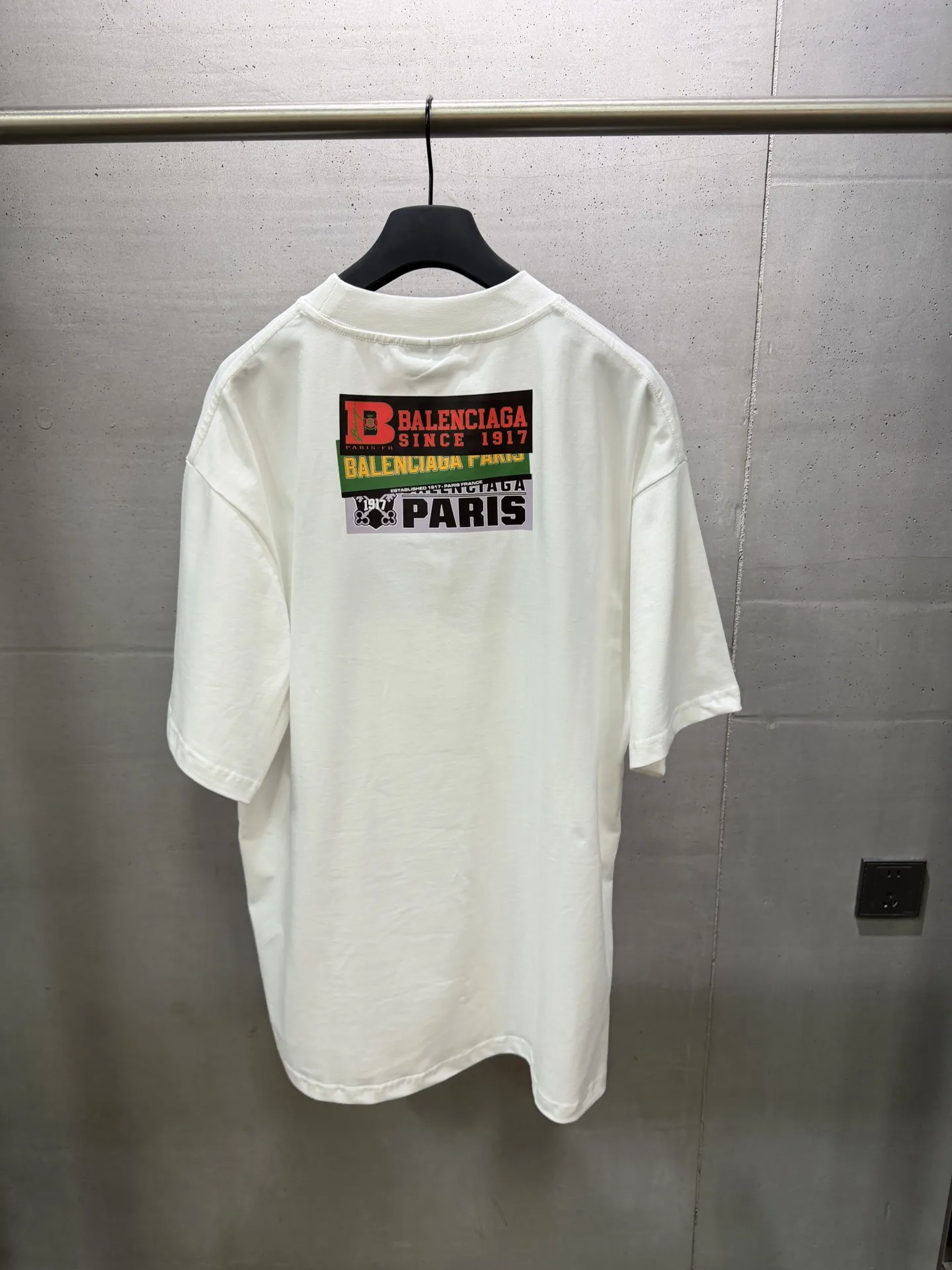 Multi-Logo Tape Sticker Oversized T-Shirt D15518668 — view 2